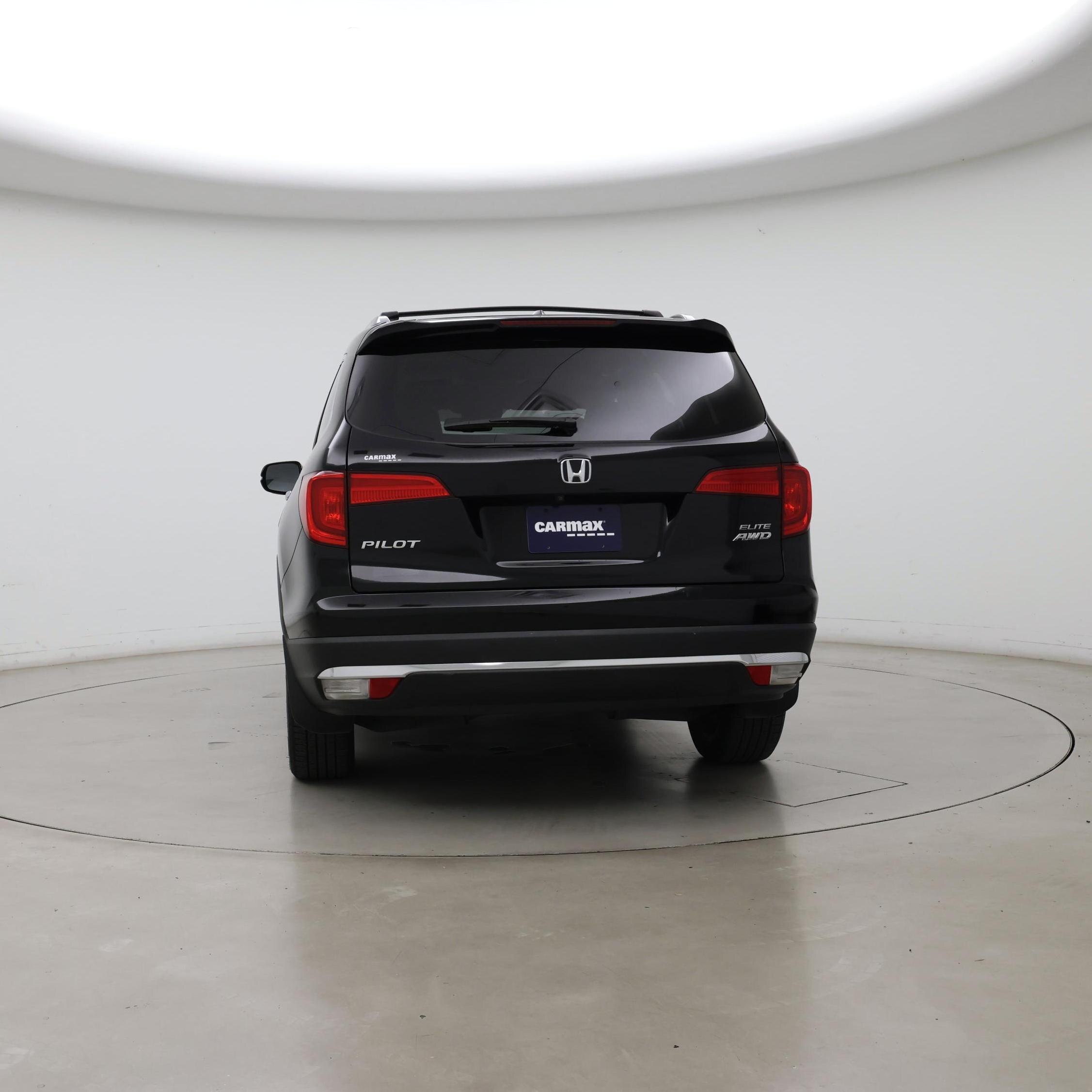 Thumbnail: 2017 Honda Pilot - 6