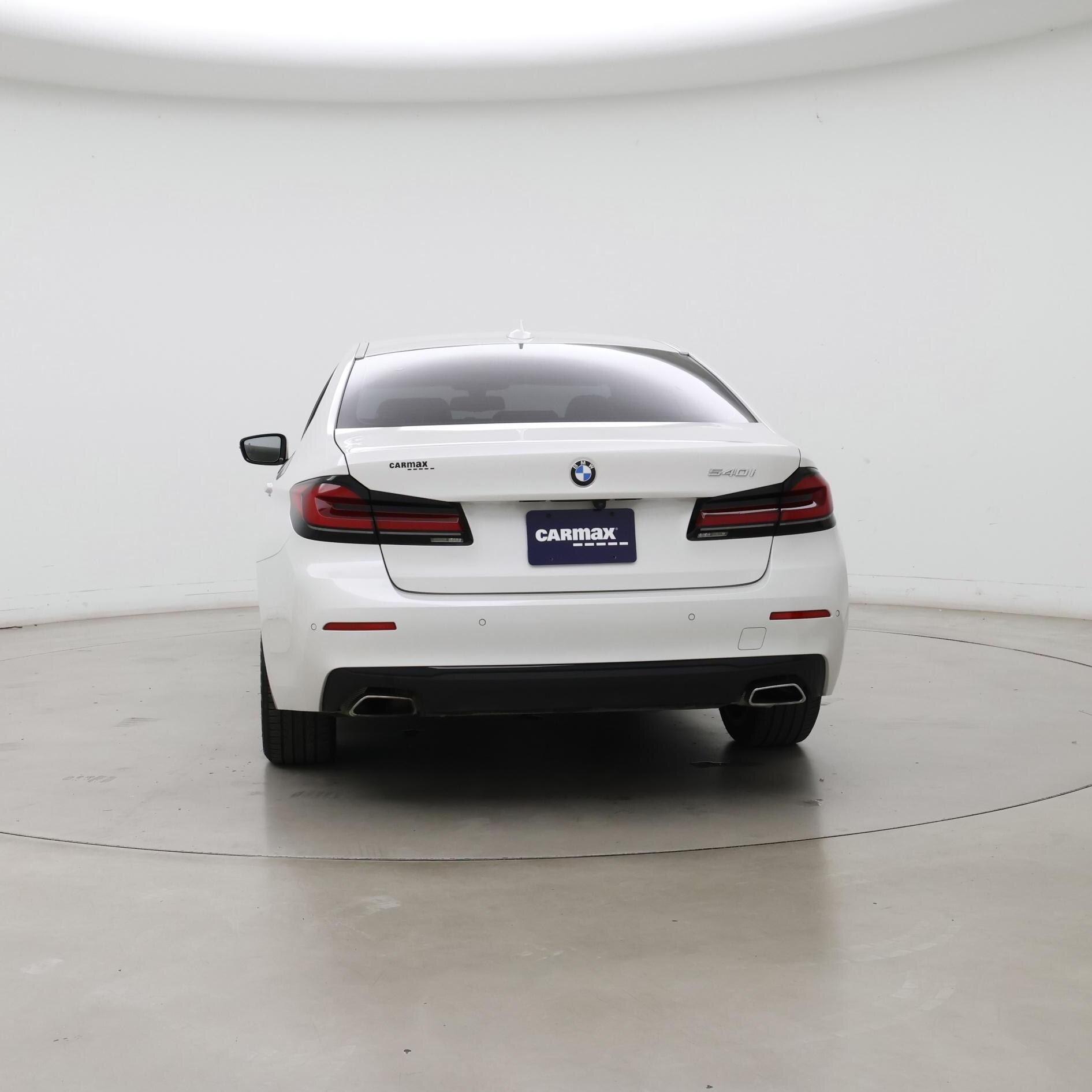 Thumbnail: 2023 BMW 5 Series - 6
