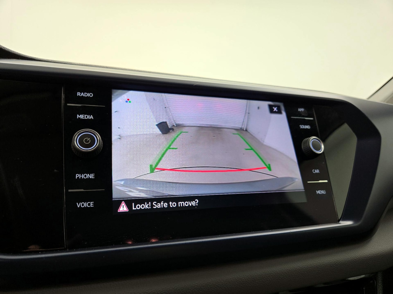 2022 Volkswagen Taos SE - Photo 15
