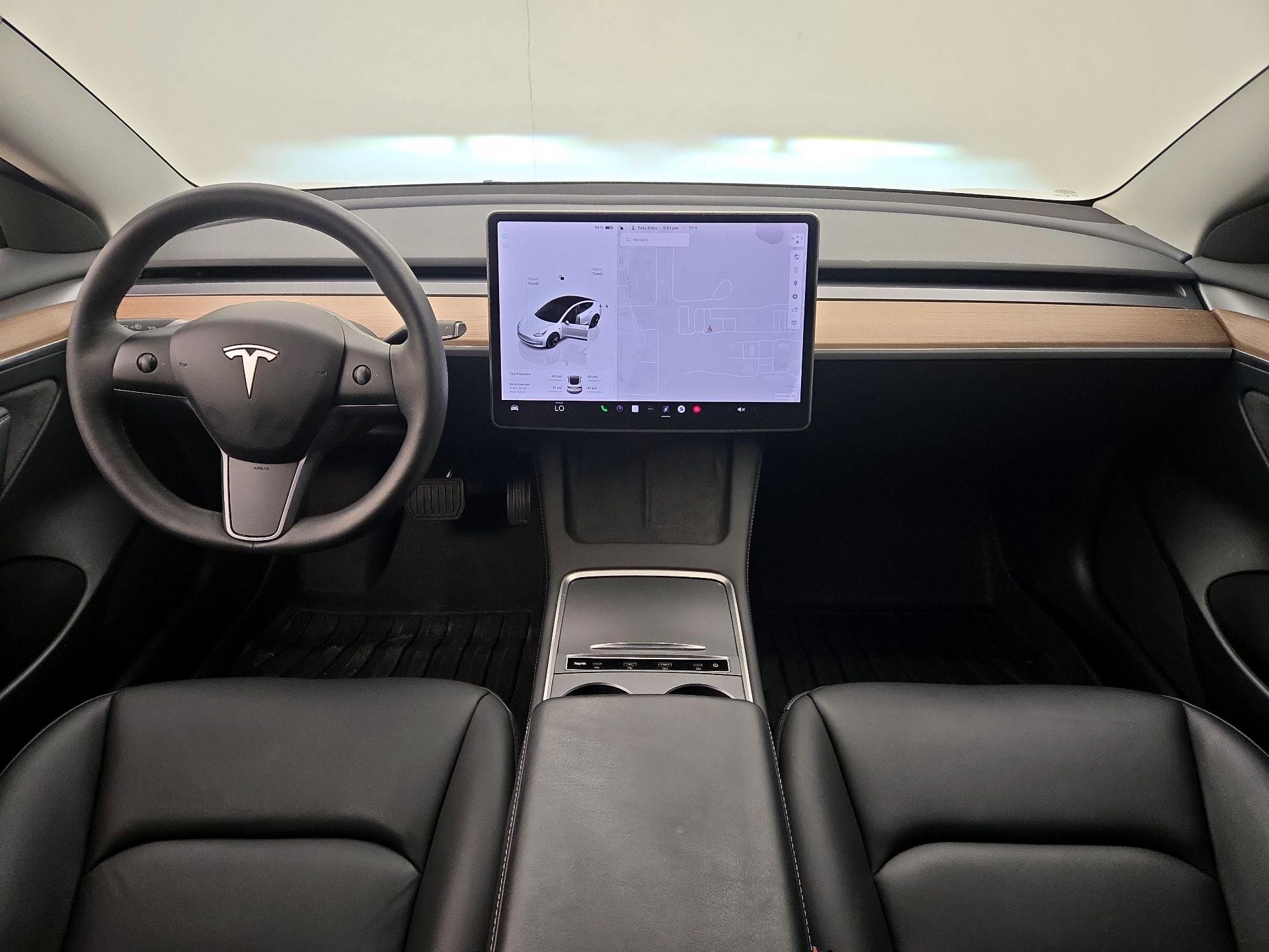 Thumbnail: 2023 Tesla Model 3 - 9