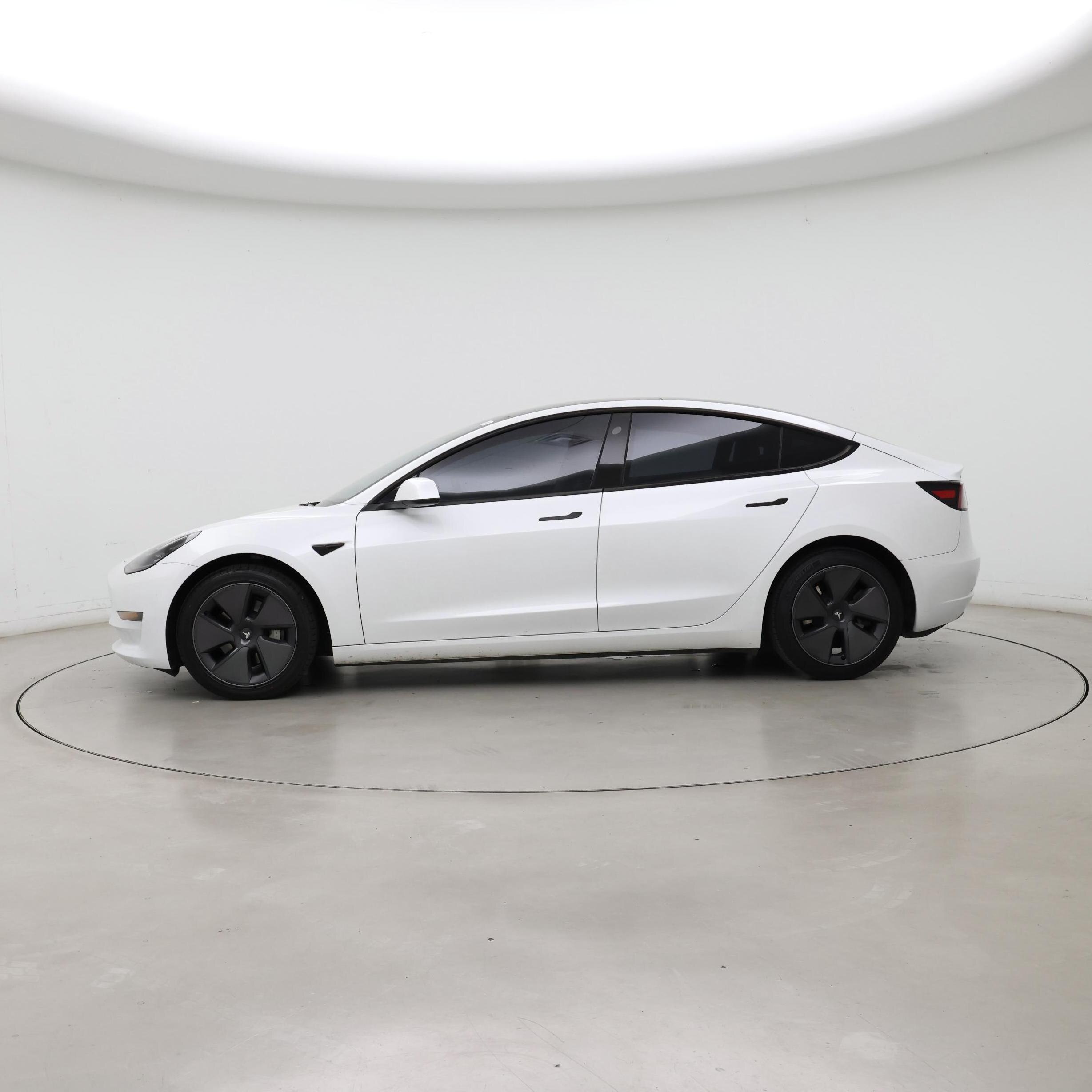 Thumbnail: 2023 Tesla Model 3 - 3