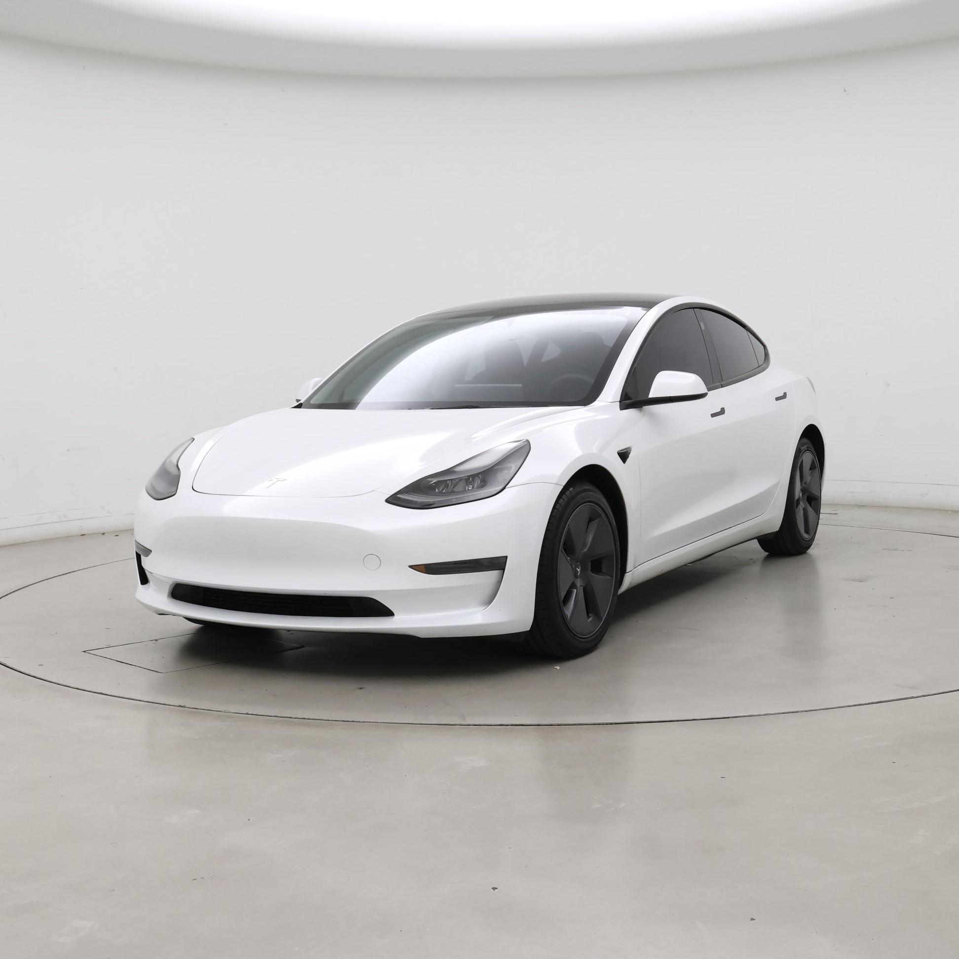 Thumbnail: 2023 Tesla Model 3 - 4