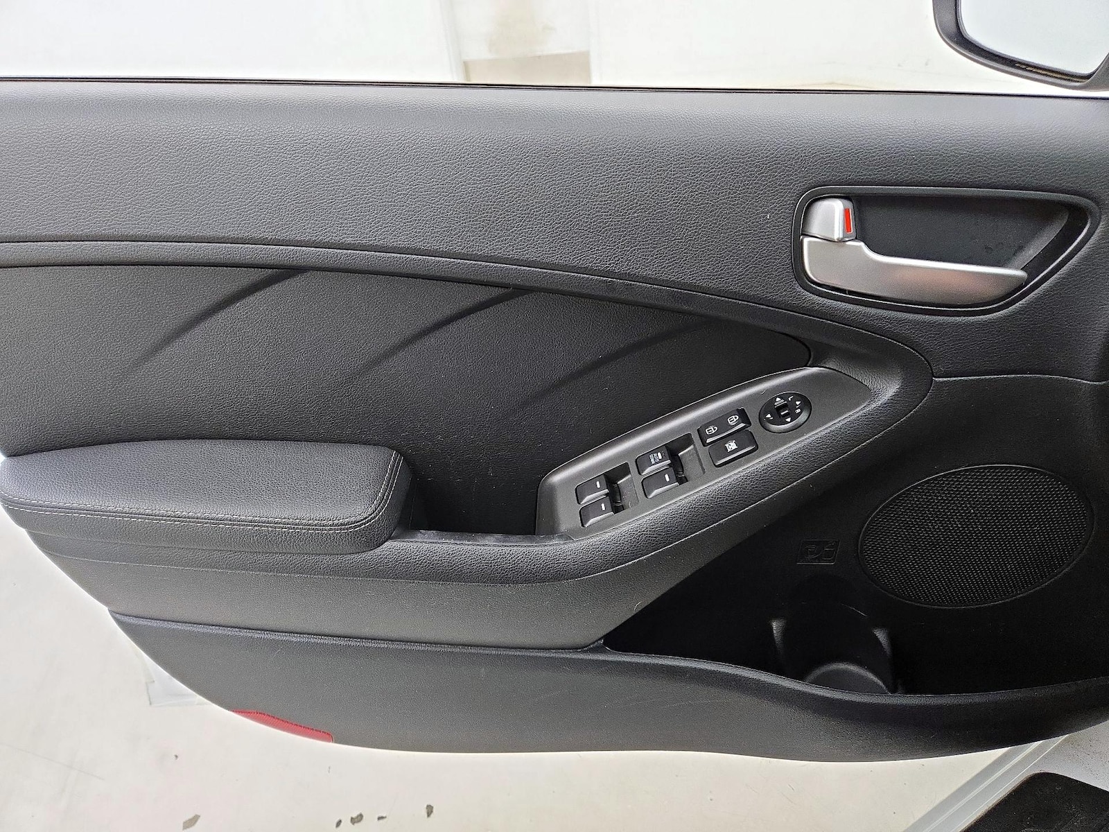 2018 Kia FORTE LX - Photo 13