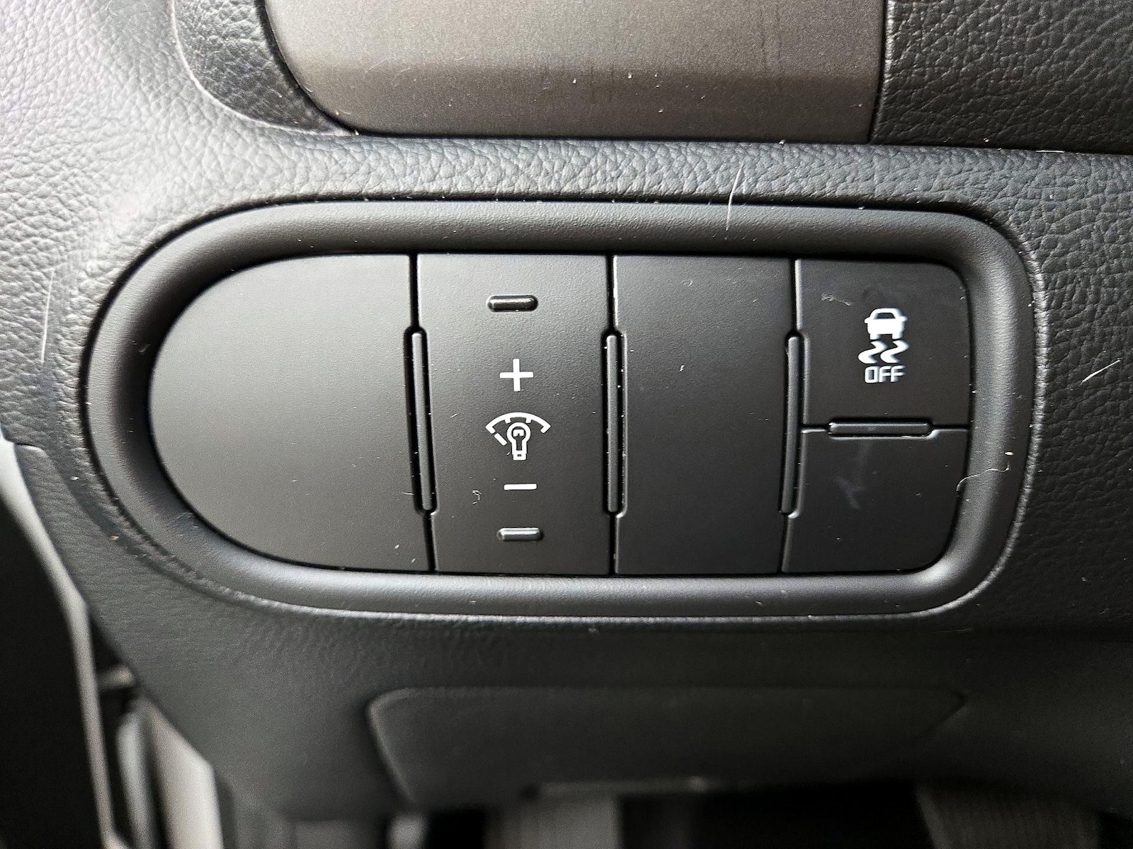 2018 Kia FORTE LX - Photo 14