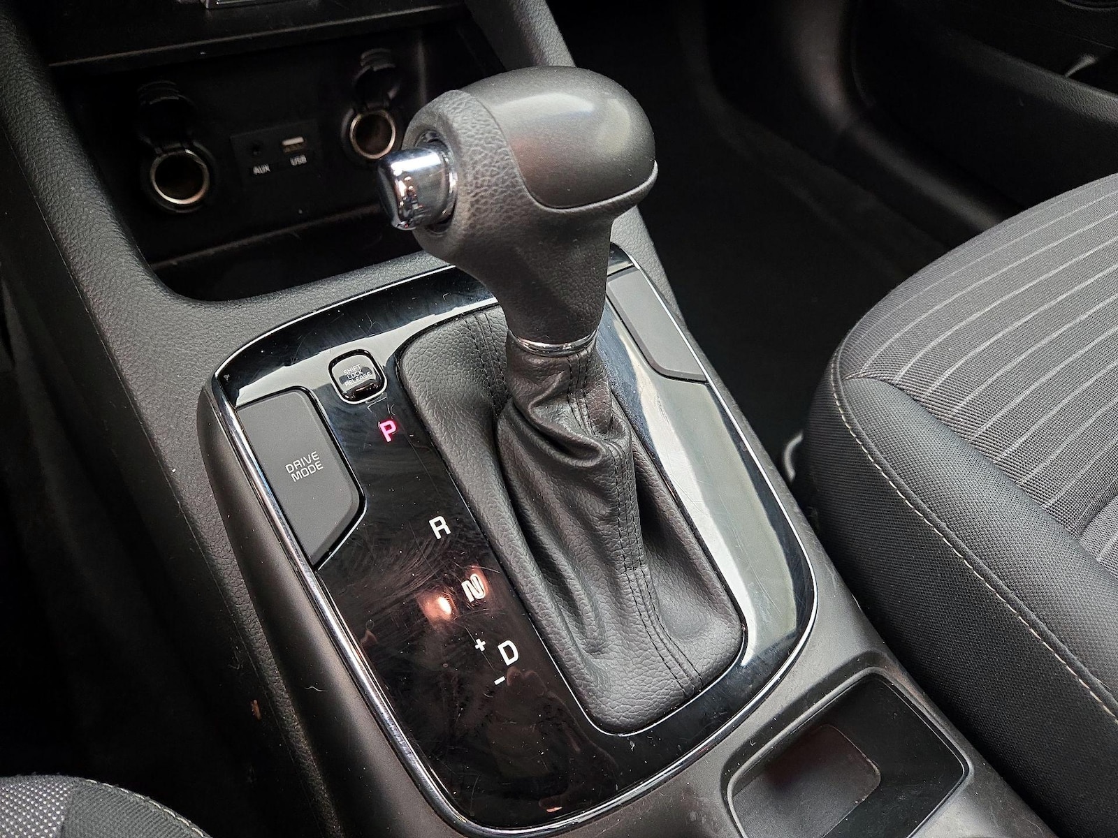 2018 Kia FORTE LX - Photo 18