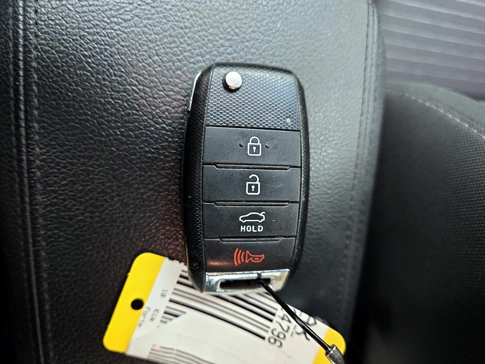 2018 Kia FORTE LX - Photo 23