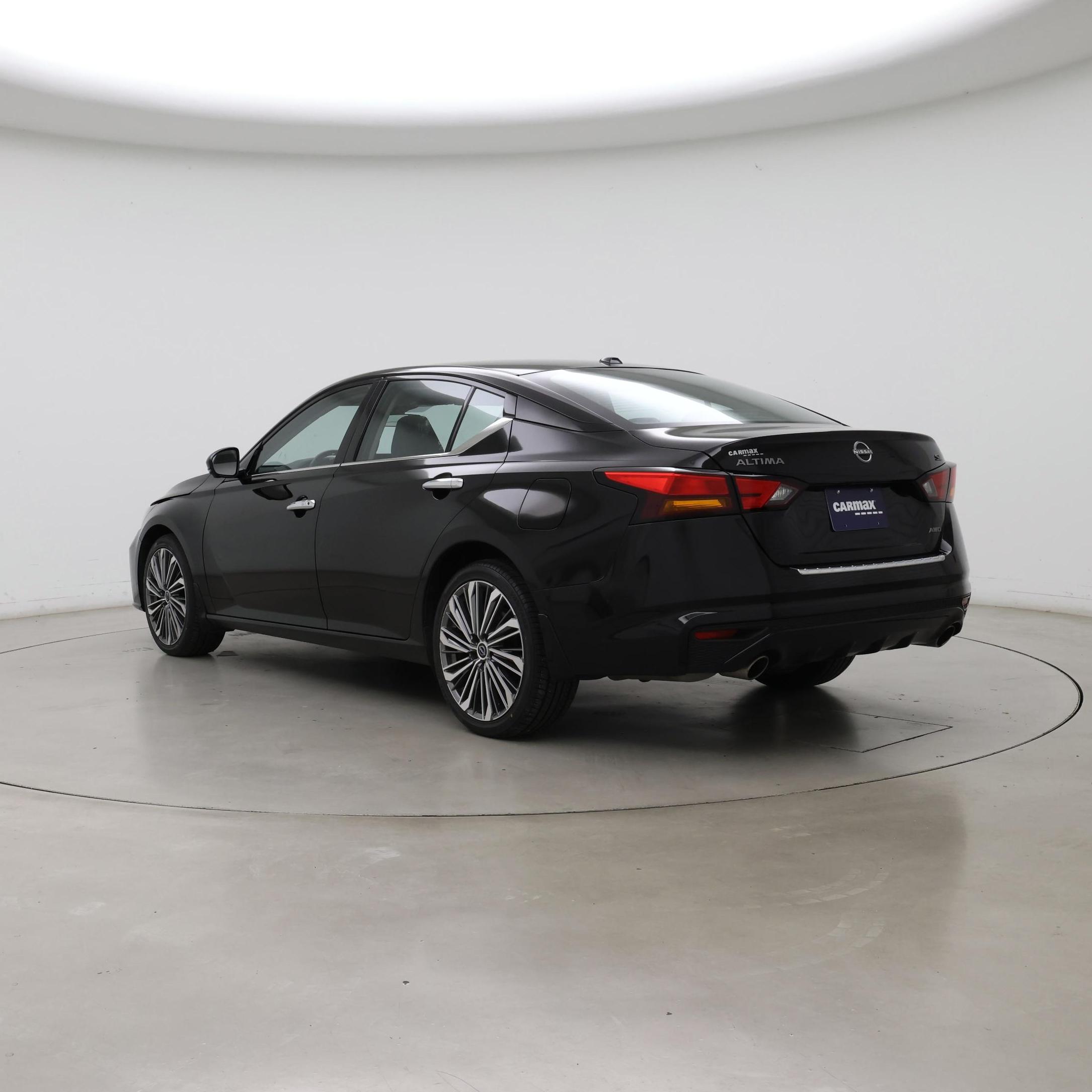 Thumbnail: 2023 Nissan Altima - 2