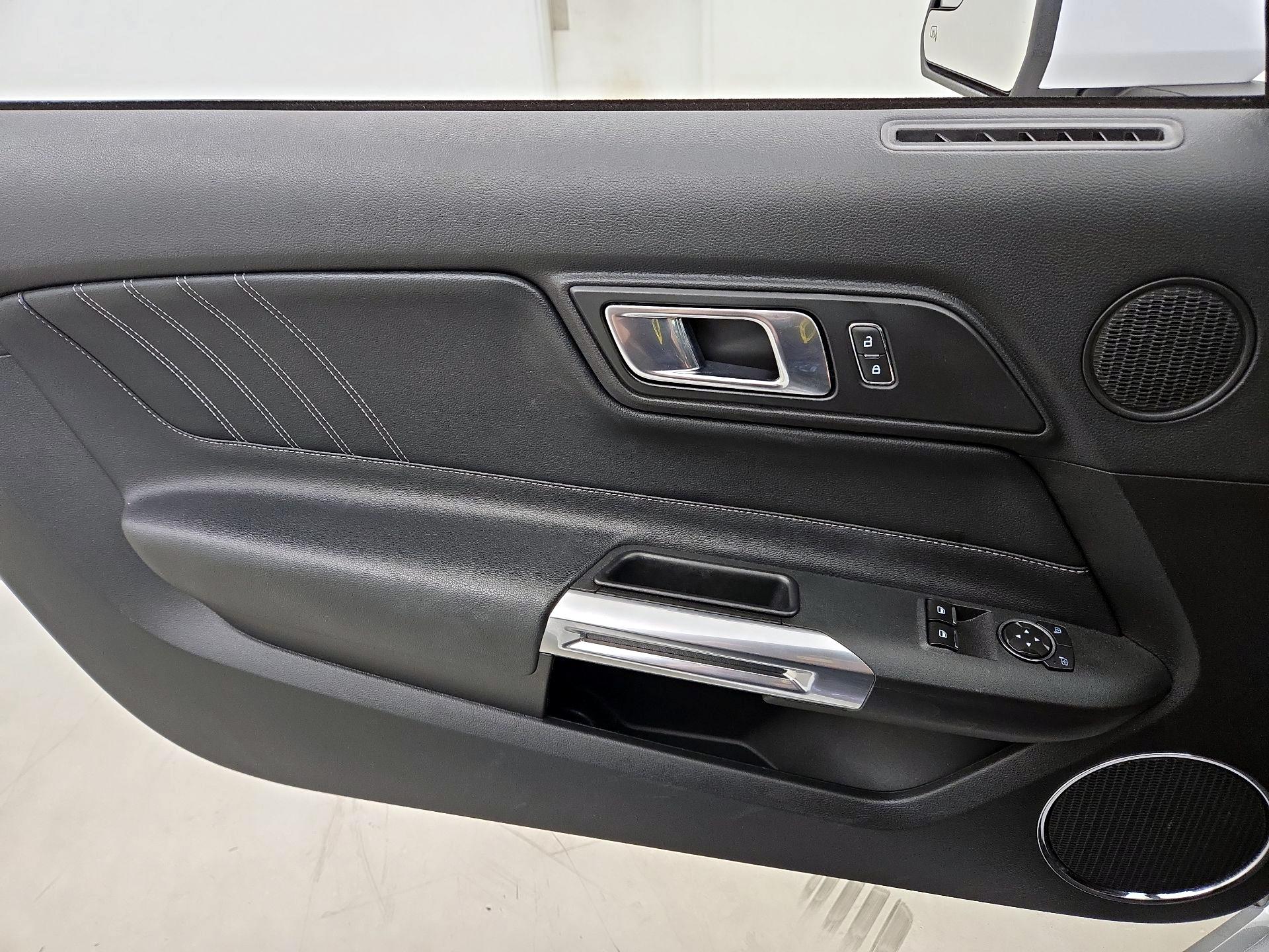 Thumbnail: 2020 Ford Mustang - 12