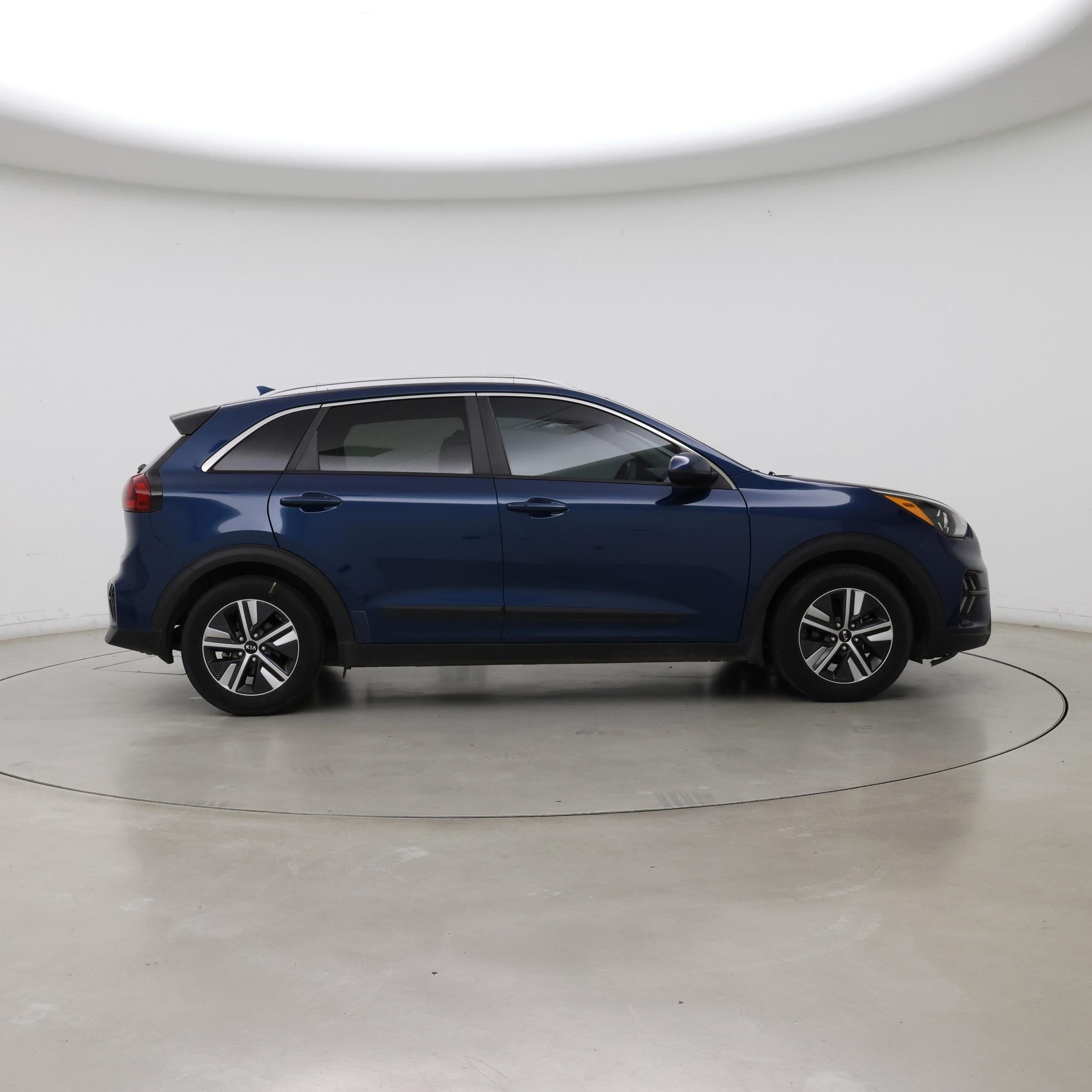 Thumbnail: 2021 Kia Niro - 7