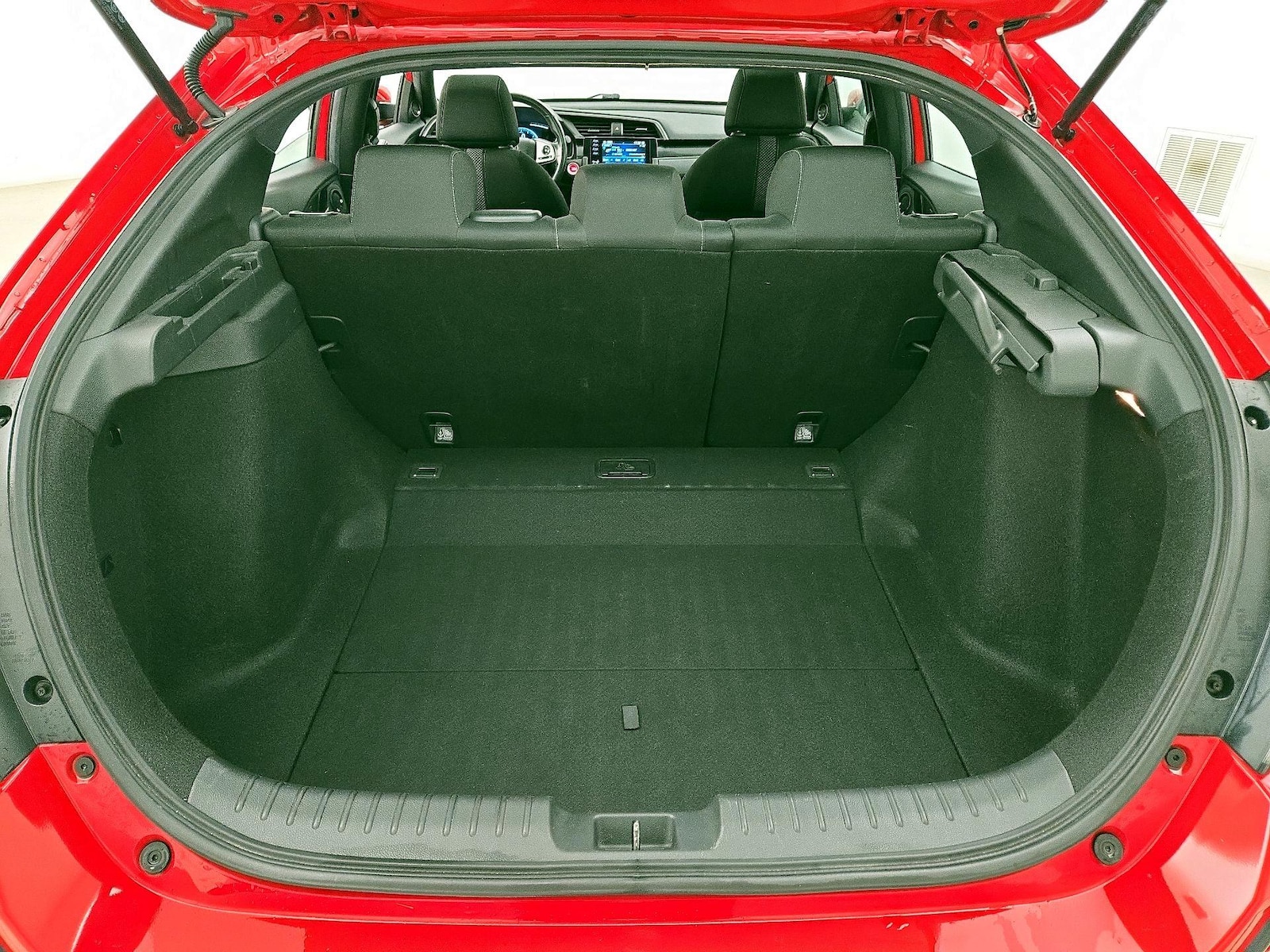 2021 Honda Civic Hatchback EX - Photo 21