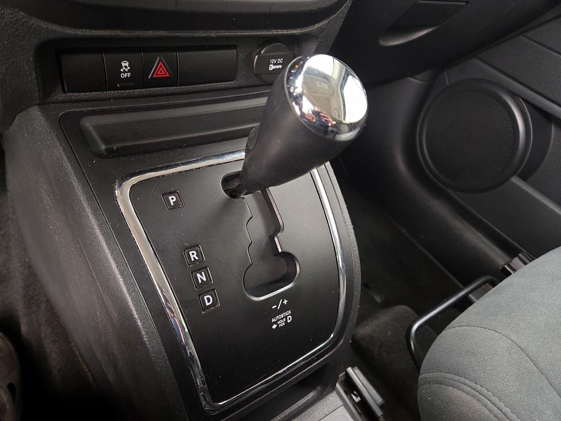 Thumbnail: 2014 Jeep Patriot - 15