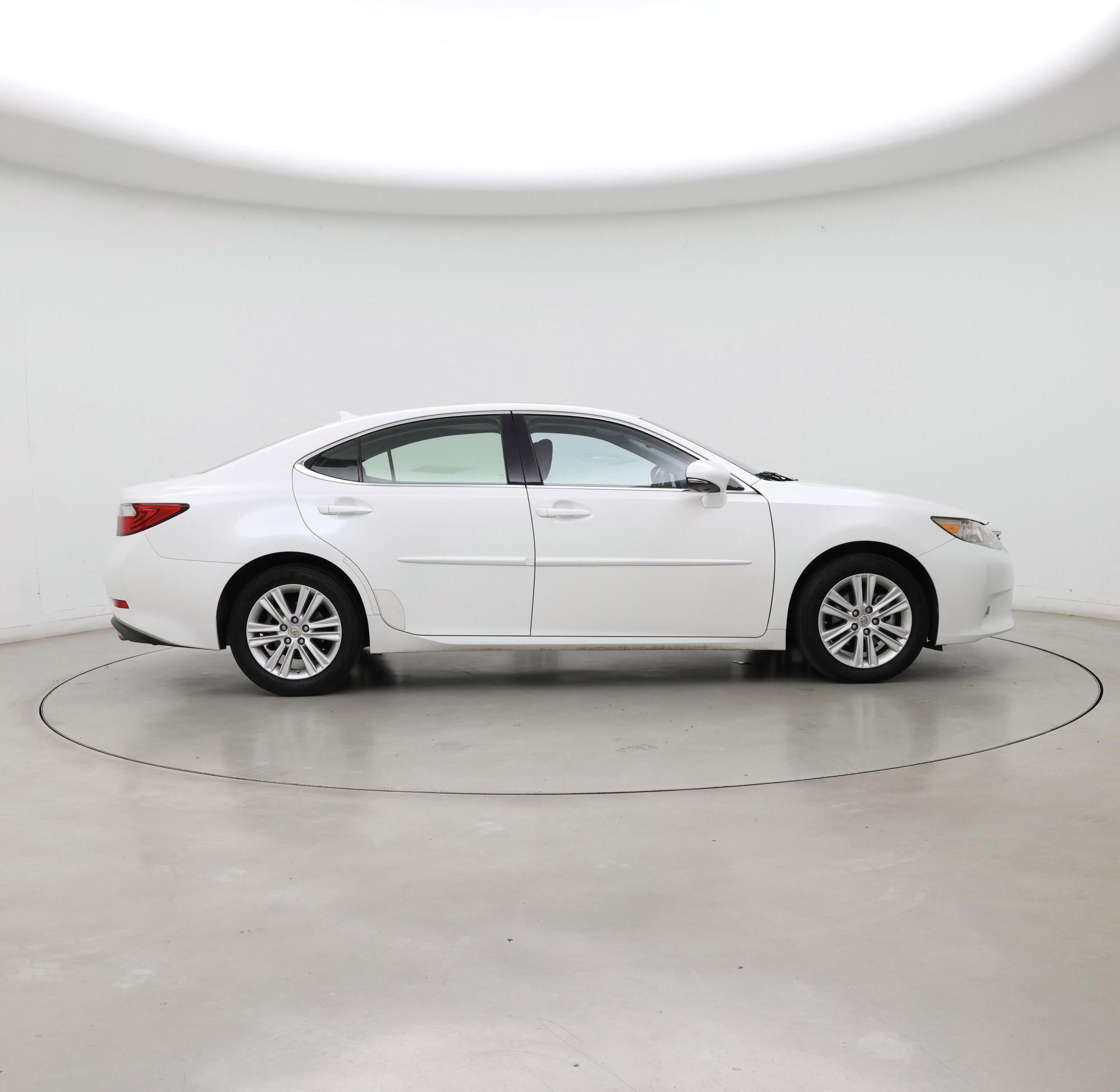 Thumbnail: 2014 Lexus ES - 7