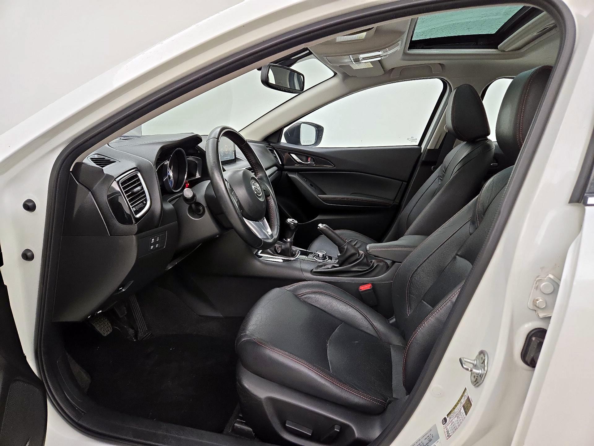 Thumbnail: 2016 Mazda Mazda3 - 11