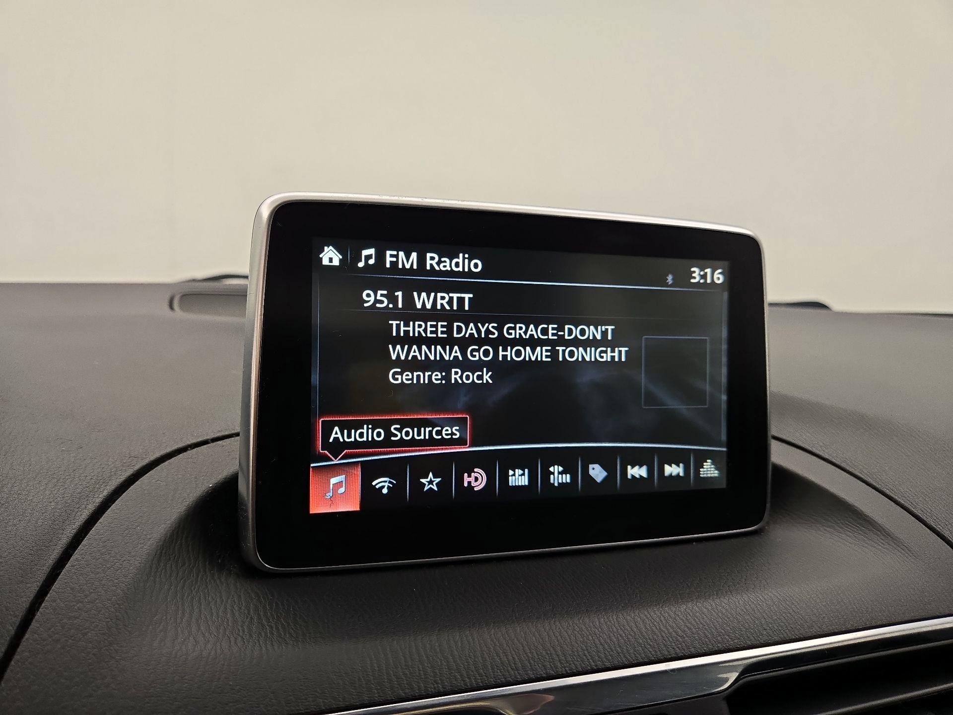 Thumbnail: 2016 Mazda Mazda3 - 15