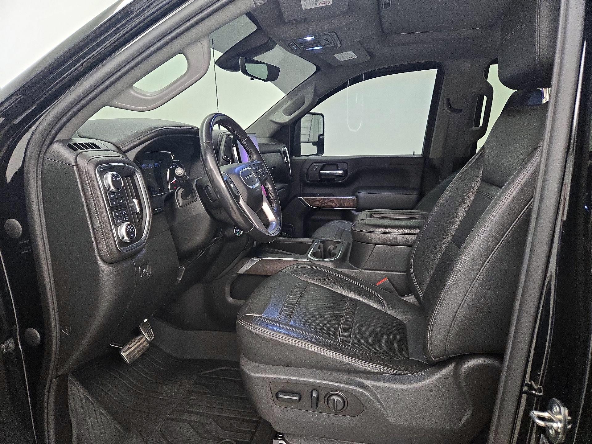 Thumbnail: 2020 GMC Sierra 2500 - 11