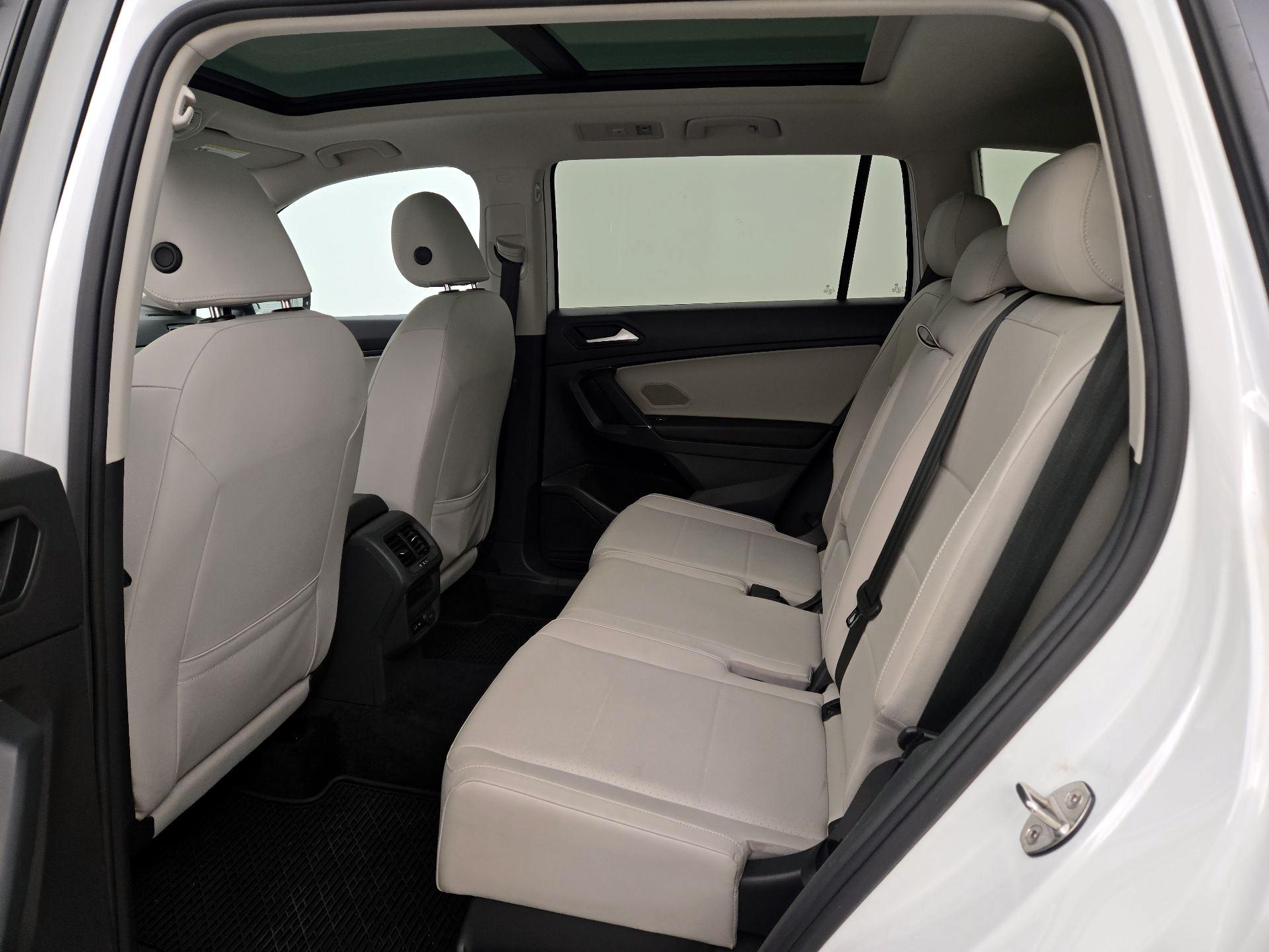 Thumbnail: 2020 Volkswagen Tiguan - 20
