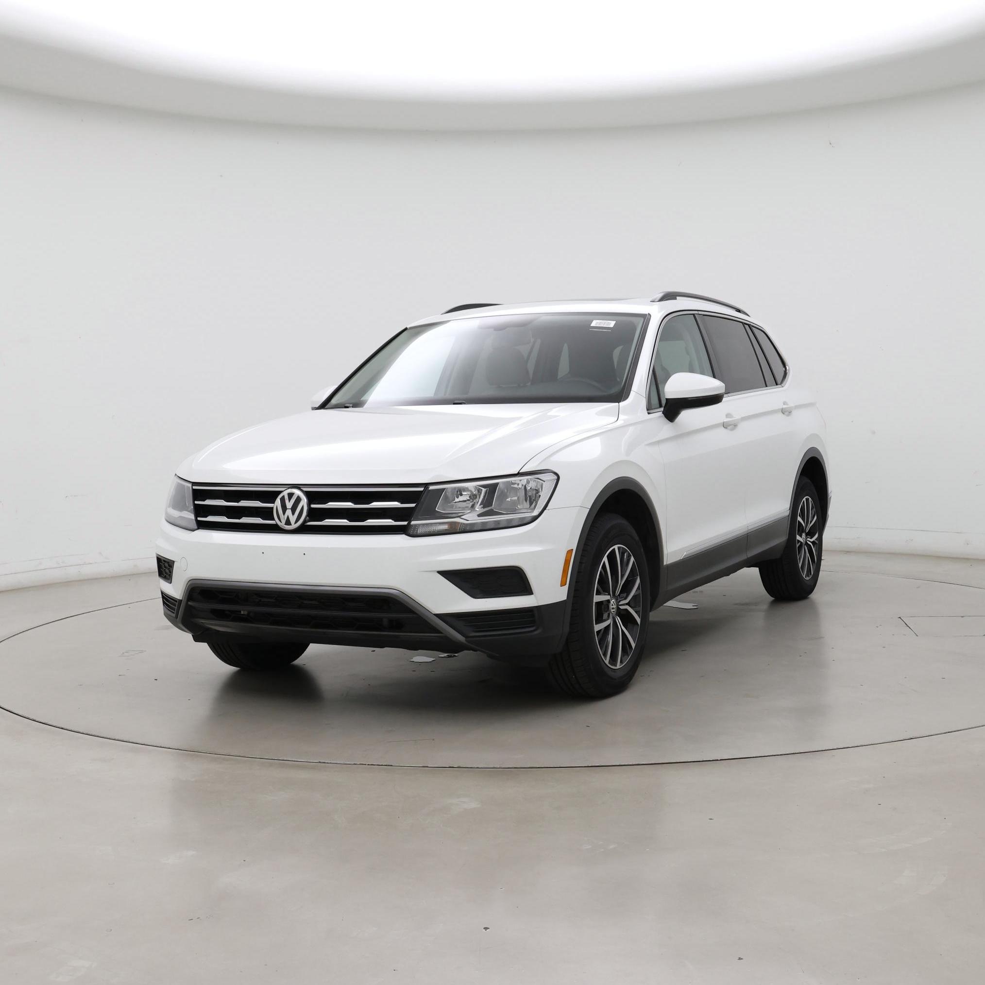 Thumbnail: 2020 Volkswagen Tiguan - 4