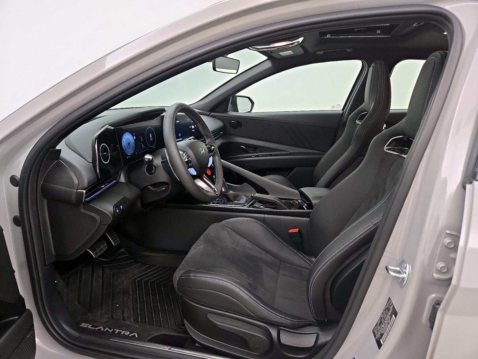Thumbnail: 2025 Hyundai Elantra - 11