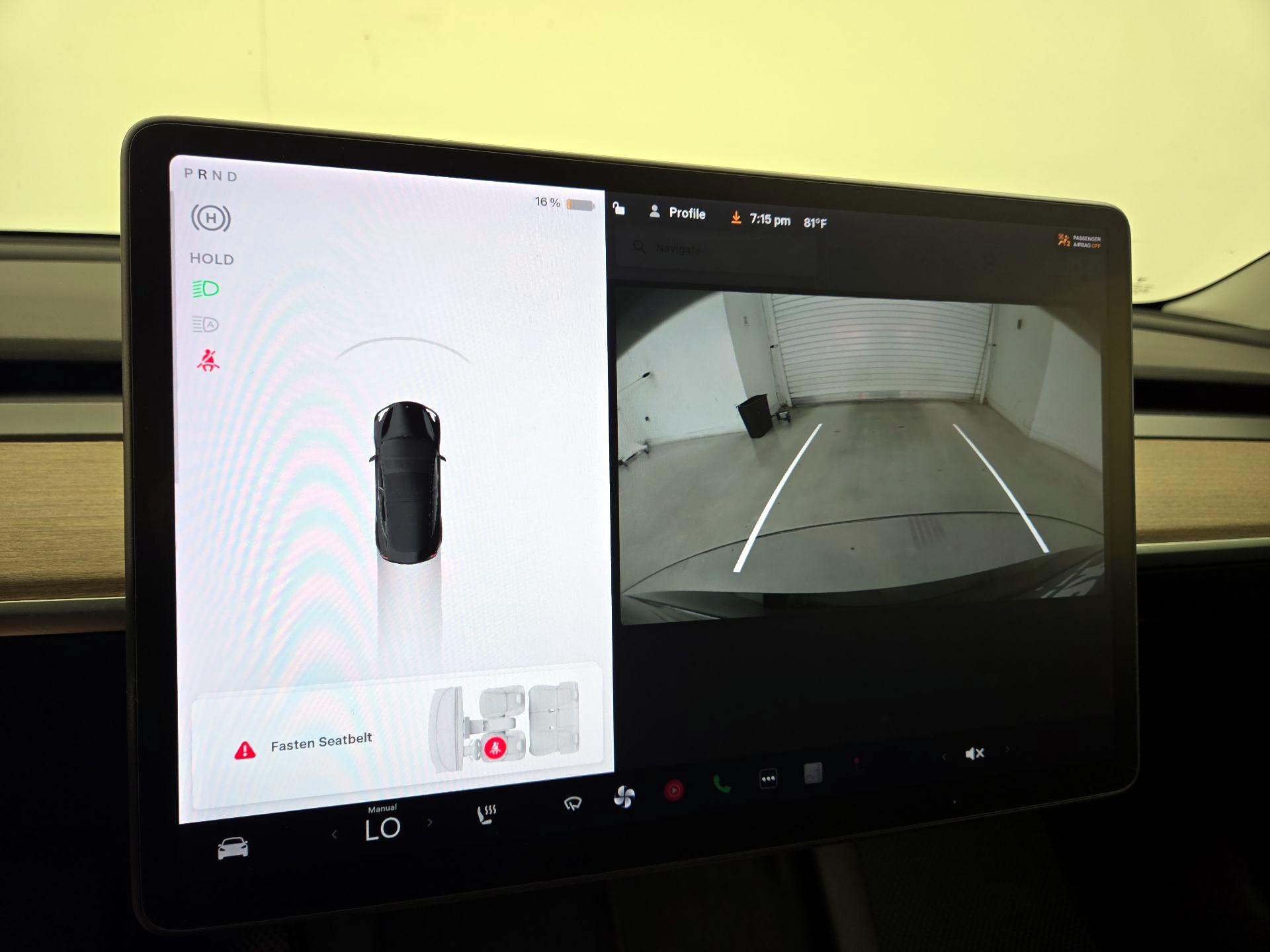 Thumbnail: 2022 Tesla Model 3 - 14