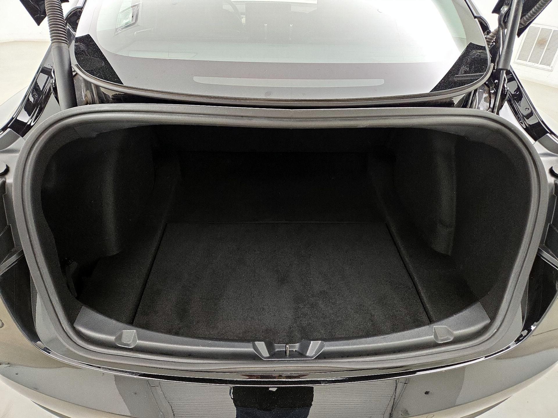 Thumbnail: 2022 Tesla Model 3 - 19