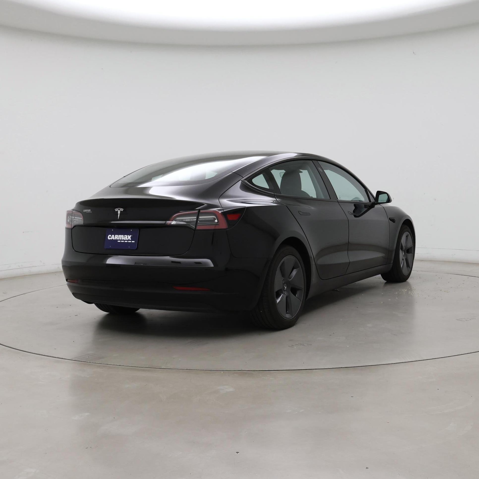 Thumbnail: 2022 Tesla Model 3 - 8