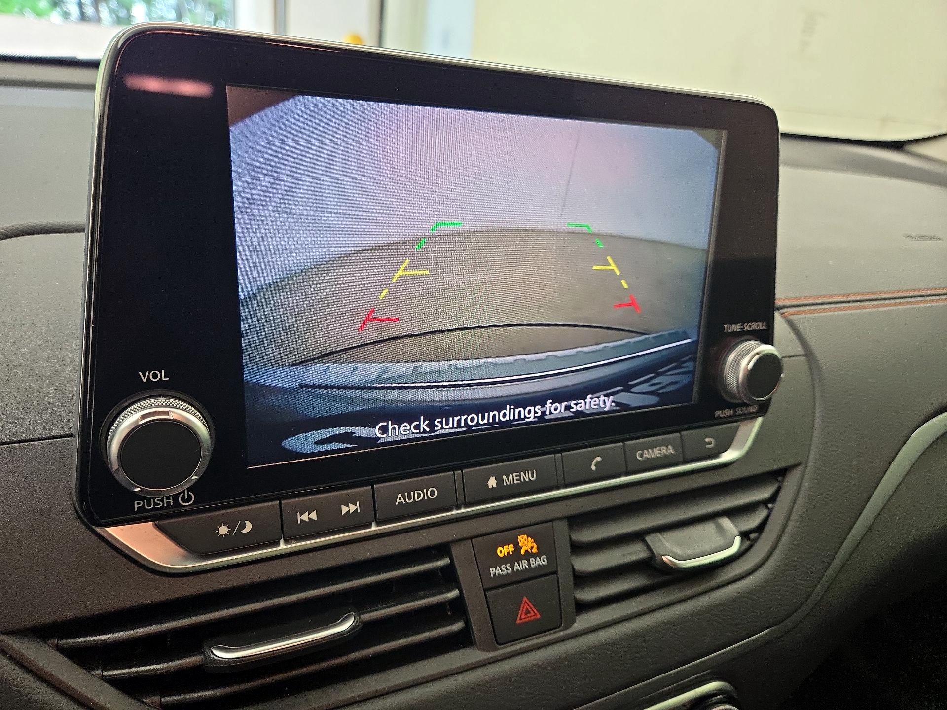 Thumbnail: 2021 Nissan Altima - 14