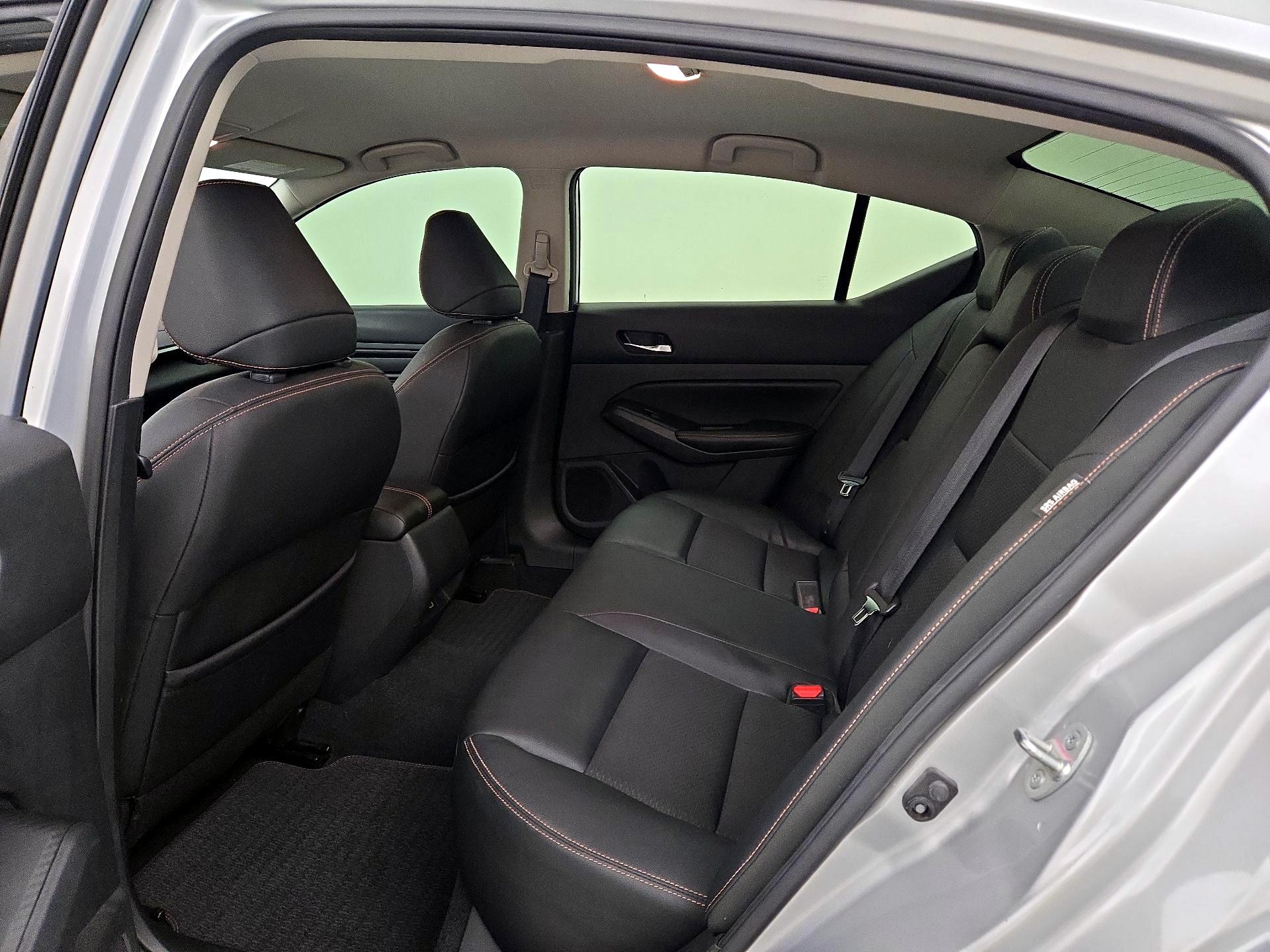 Thumbnail: 2021 Nissan Altima - 19