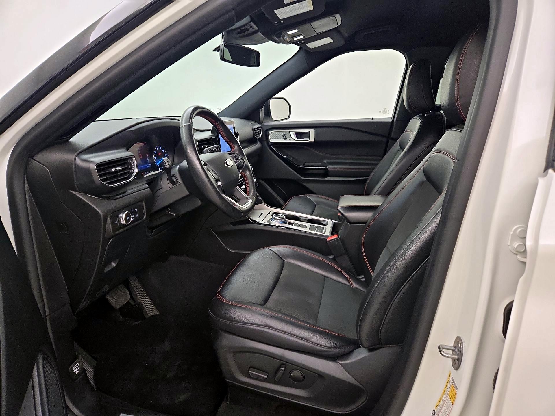 Thumbnail: 2022 Ford Explorer - 11