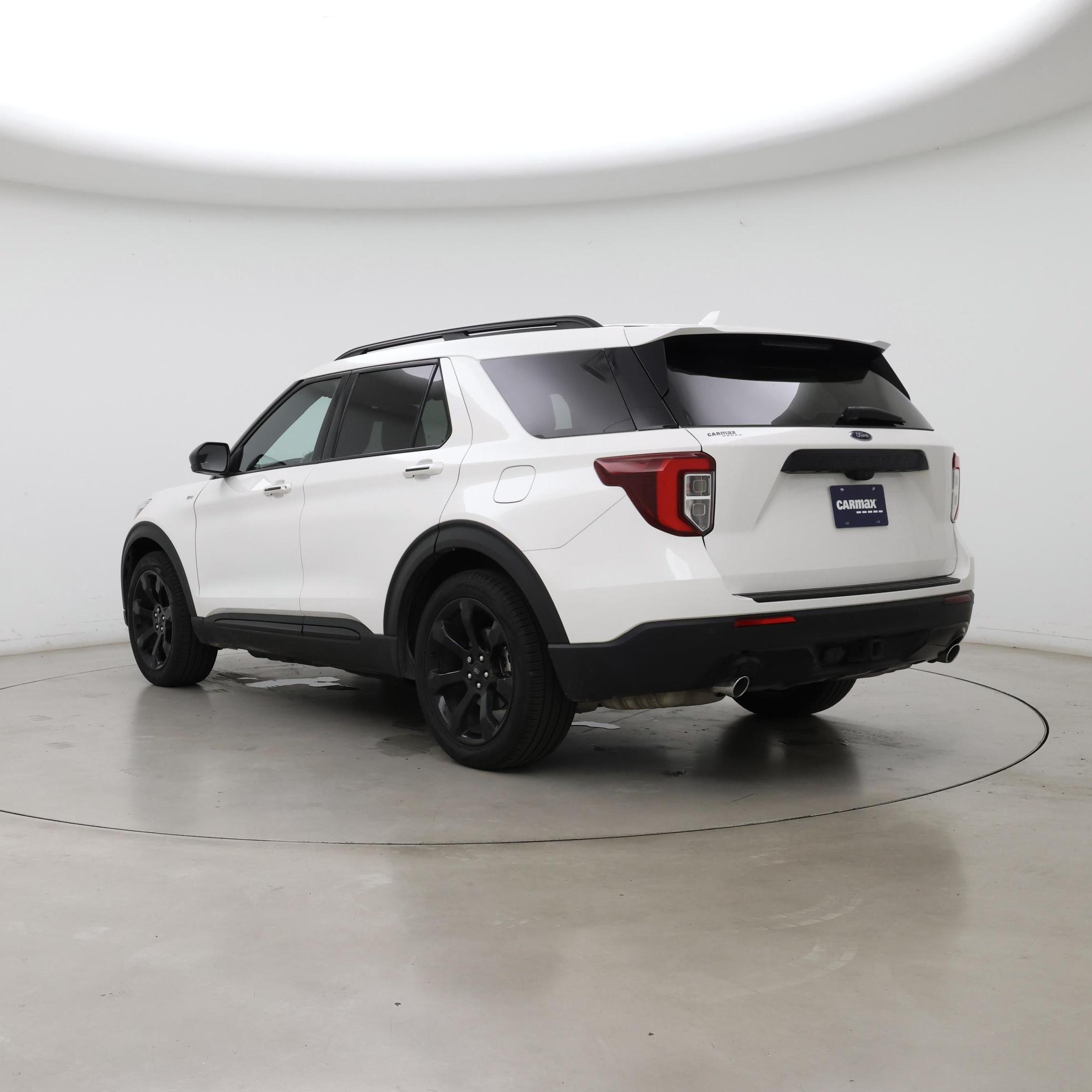 Thumbnail: 2022 Ford Explorer - 2
