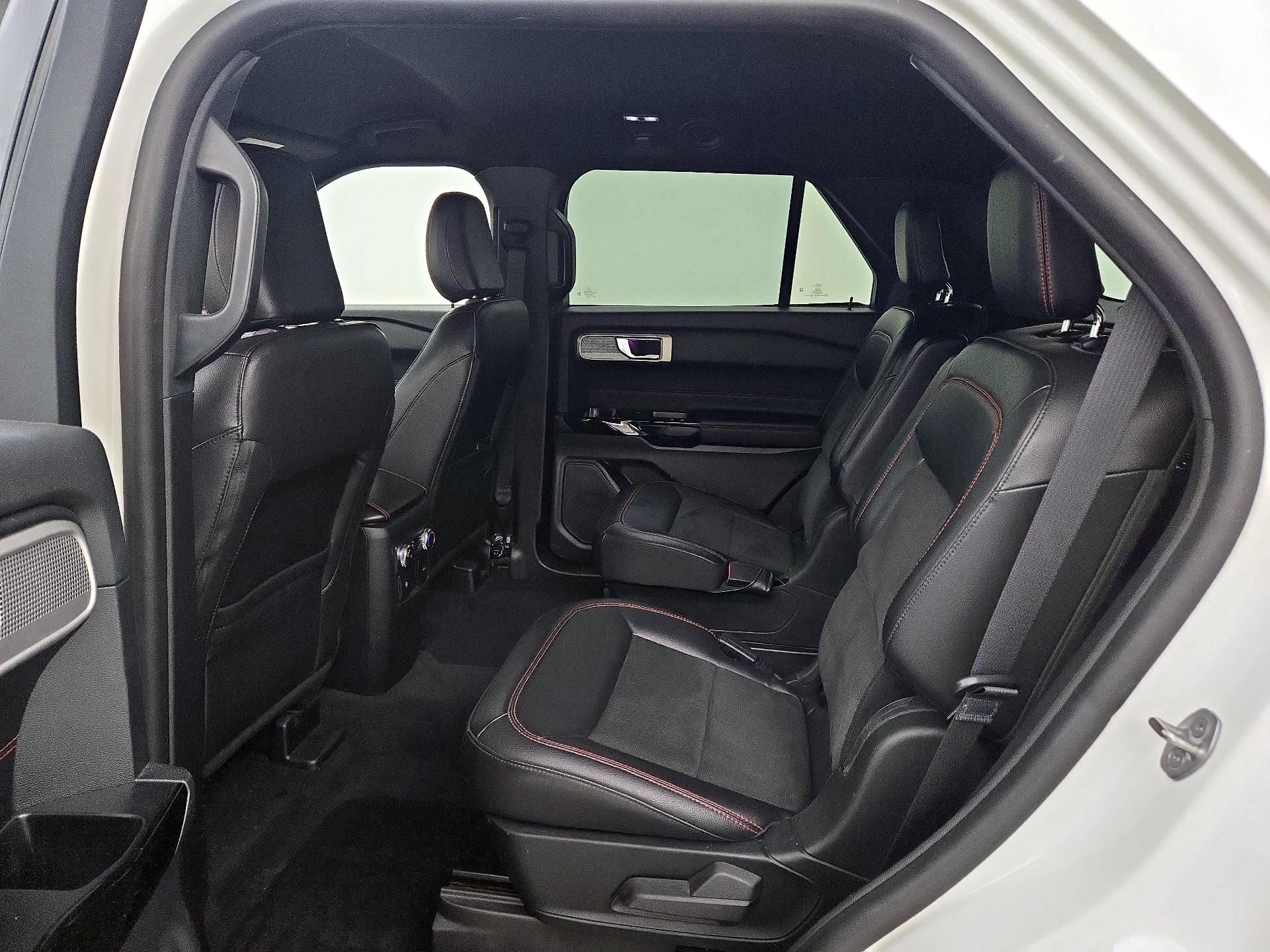 Thumbnail: 2022 Ford Explorer - 20