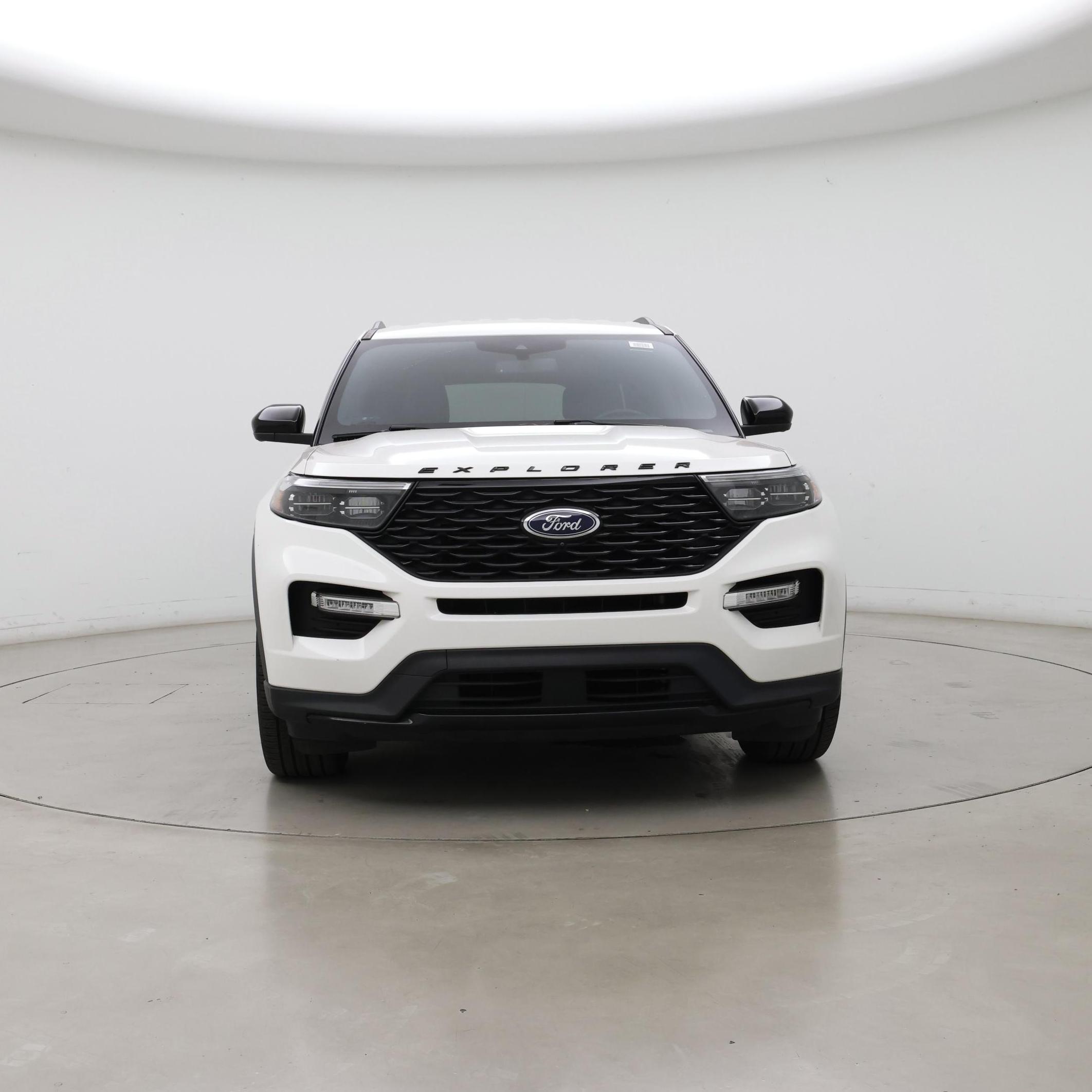 Thumbnail: 2022 Ford Explorer - 5