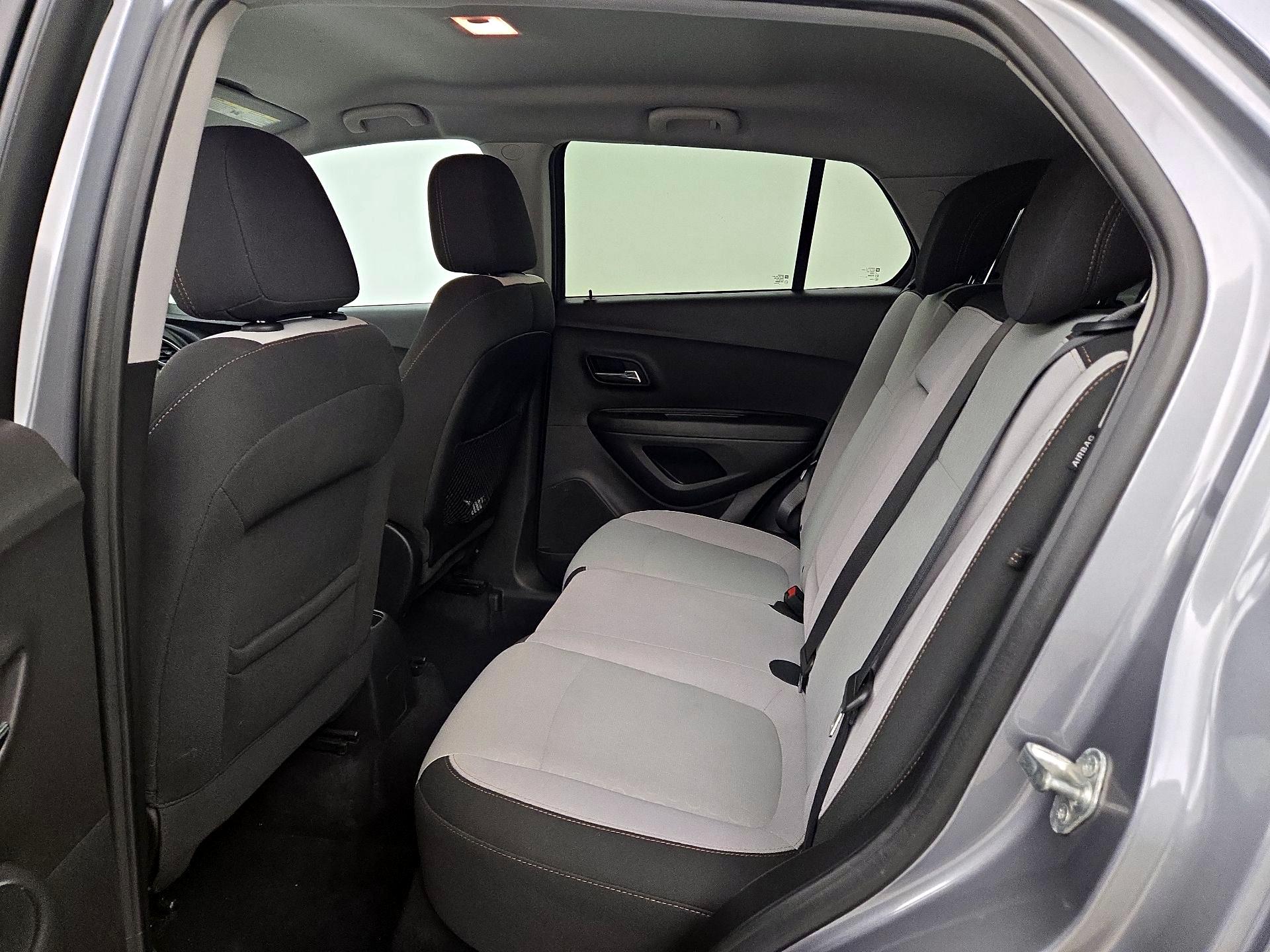 Thumbnail: 2020 Chevrolet Trax - 19