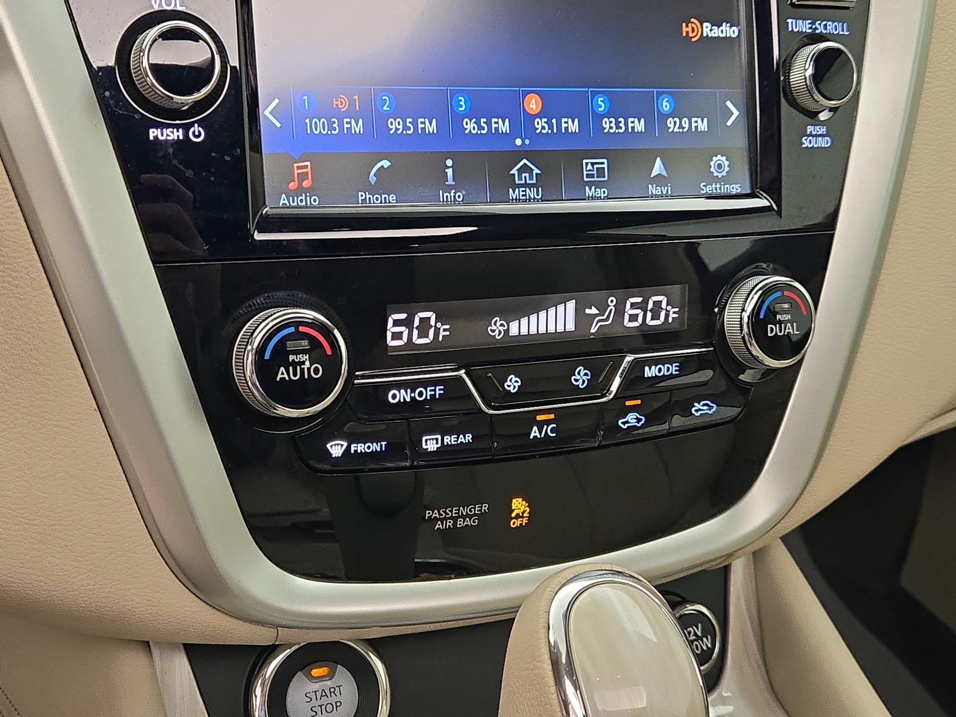 Thumbnail: 2018 Nissan Murano - 16