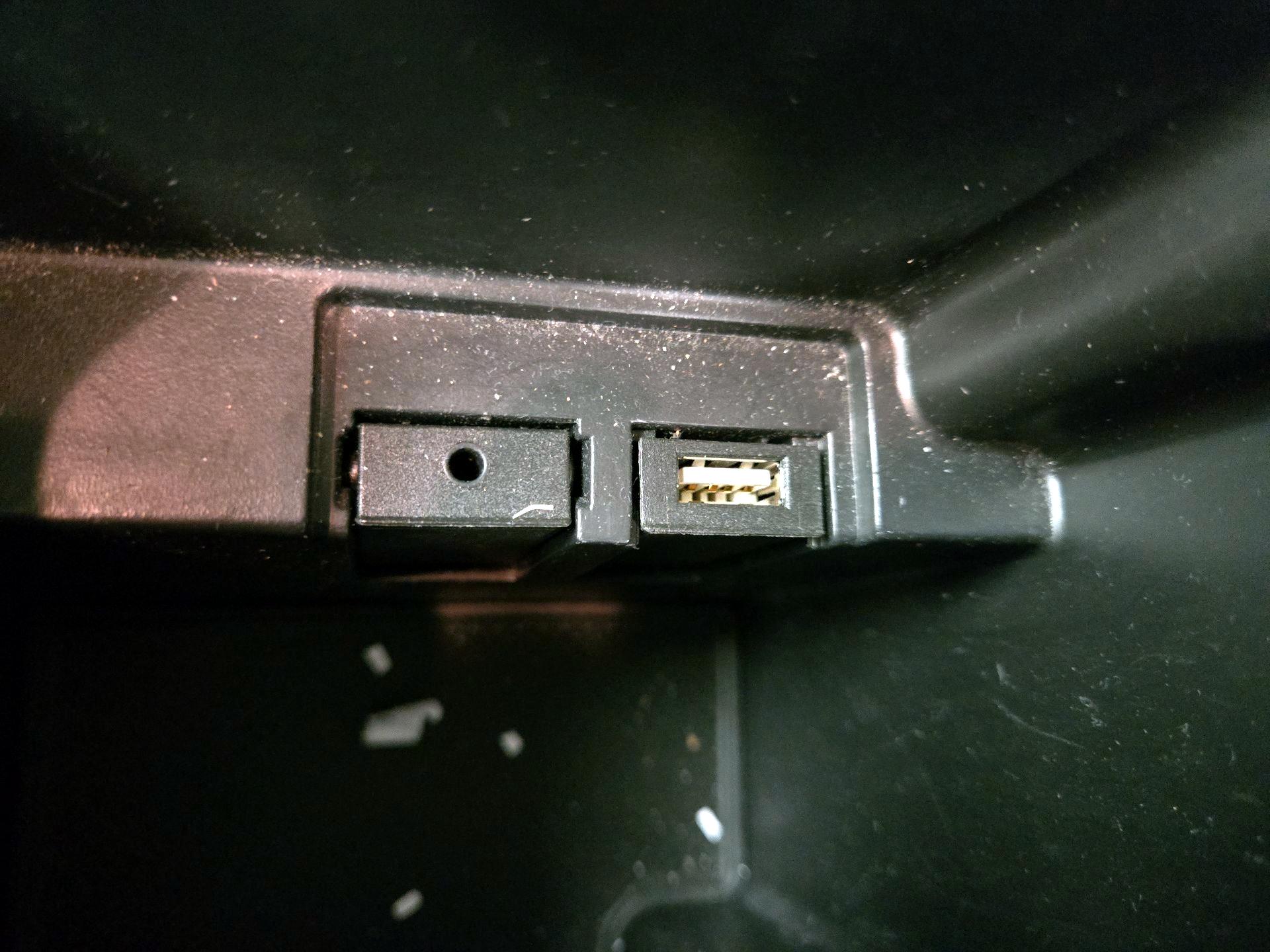 Thumbnail: 2015 Chevrolet Cruze - 17