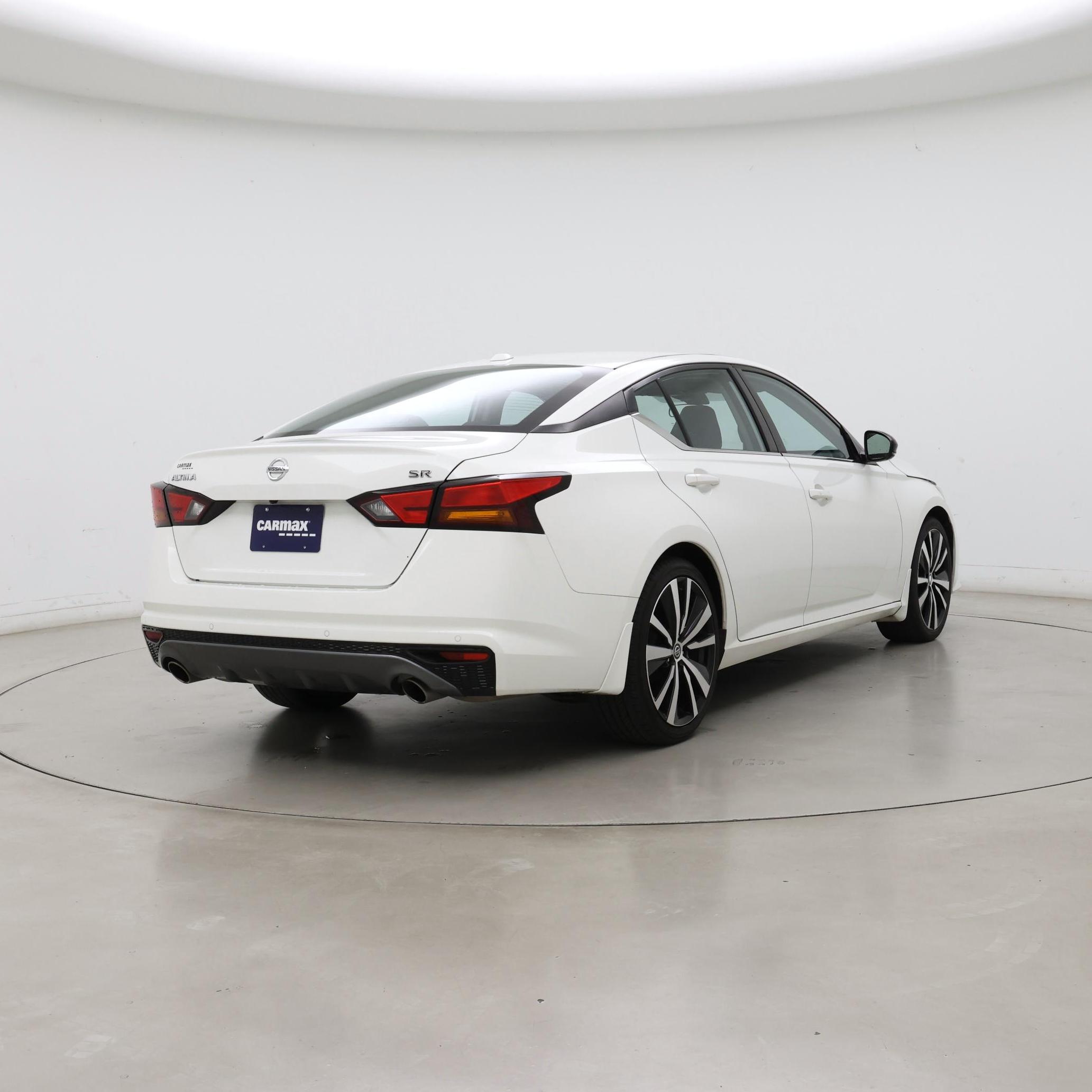 Thumbnail: 2020 Nissan Altima - 8