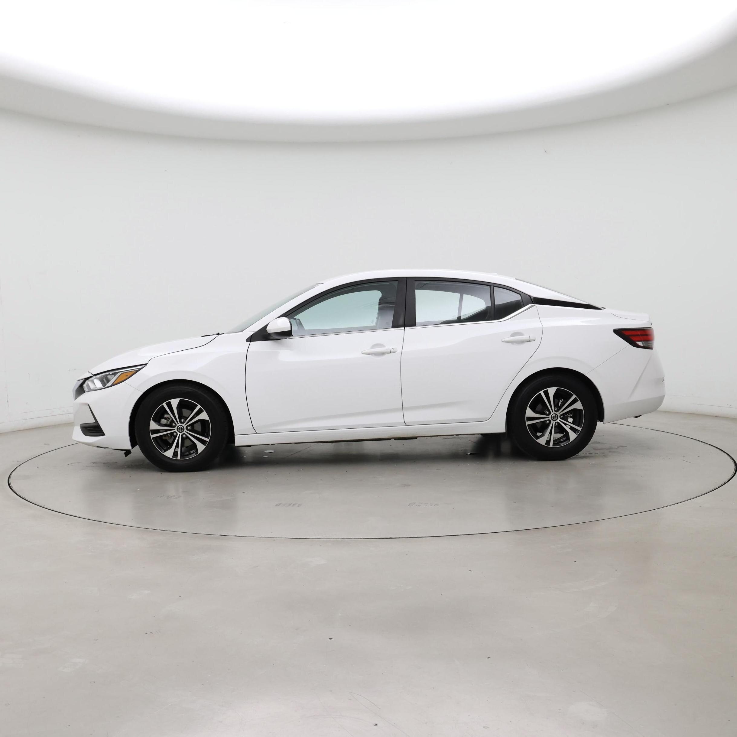 Thumbnail: 2023 Nissan Sentra - 3