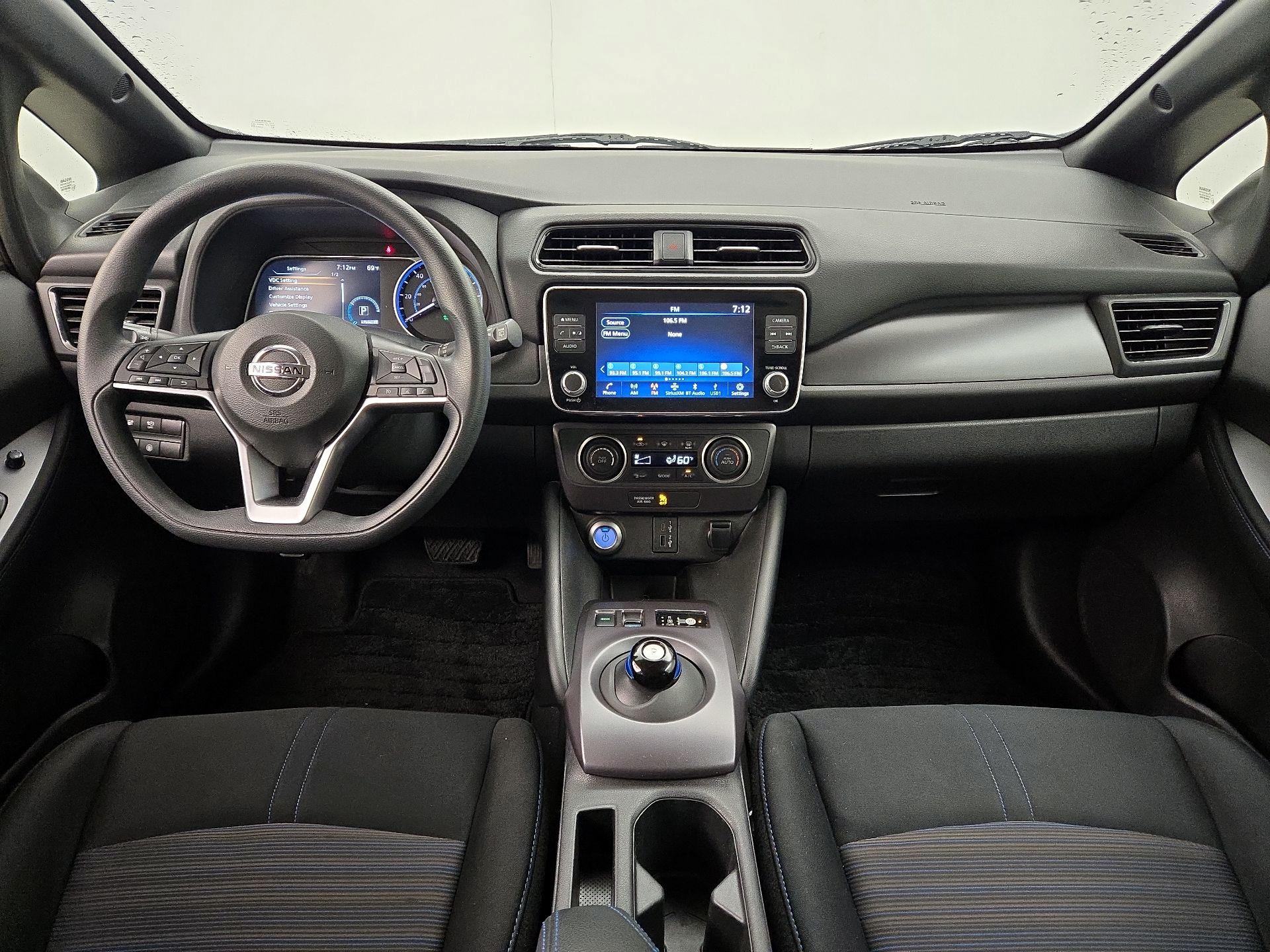 Thumbnail: 2022 Nissan Leaf - 9