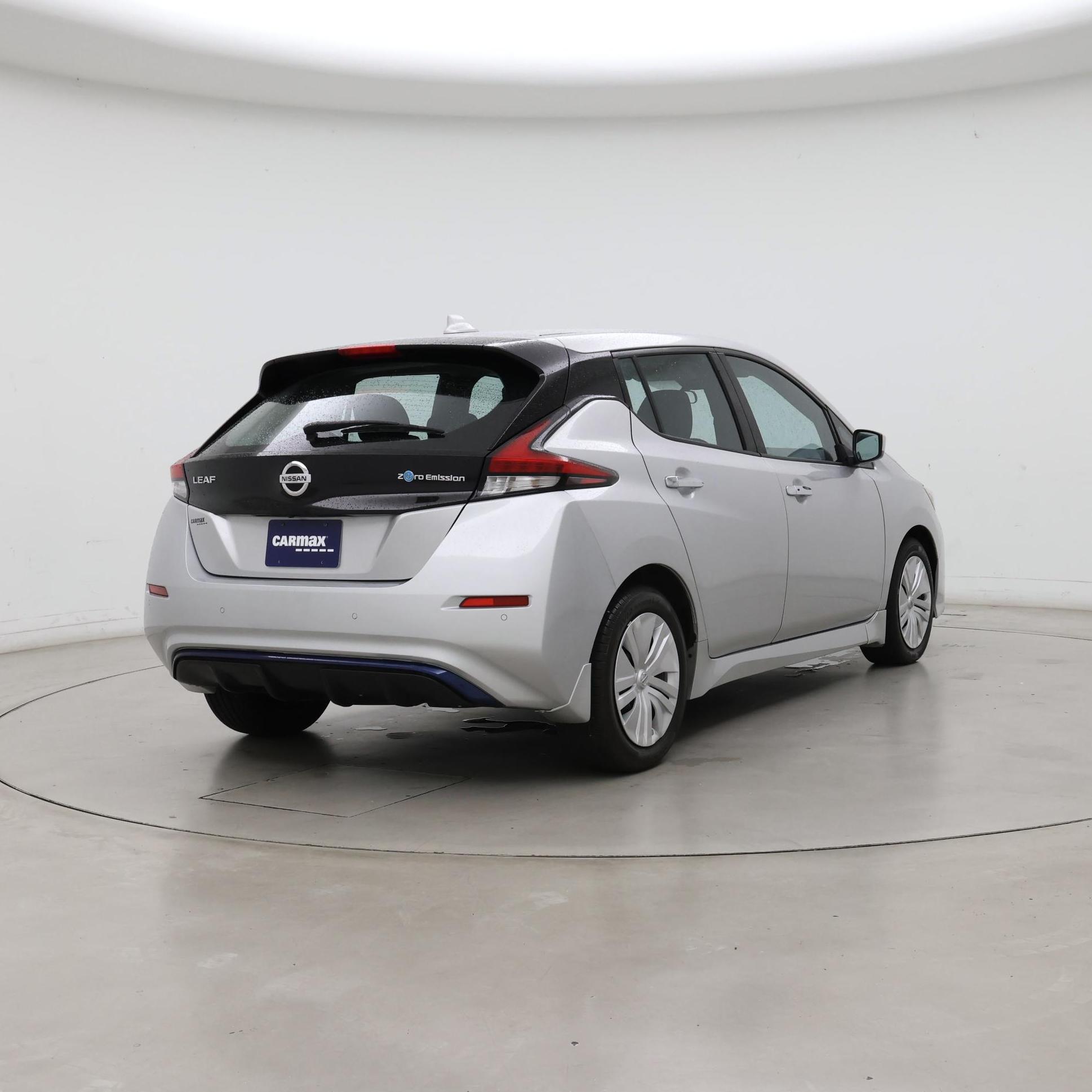 Thumbnail: 2022 Nissan Leaf - 8