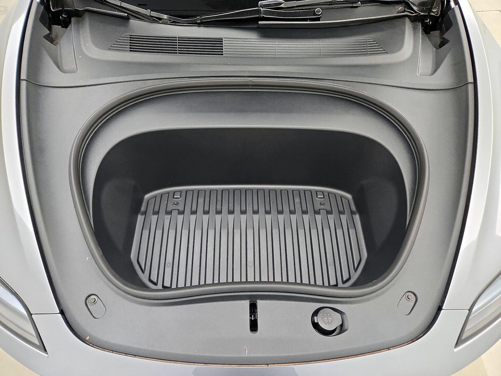 Thumbnail: 2025 Tesla Model 3 - 20