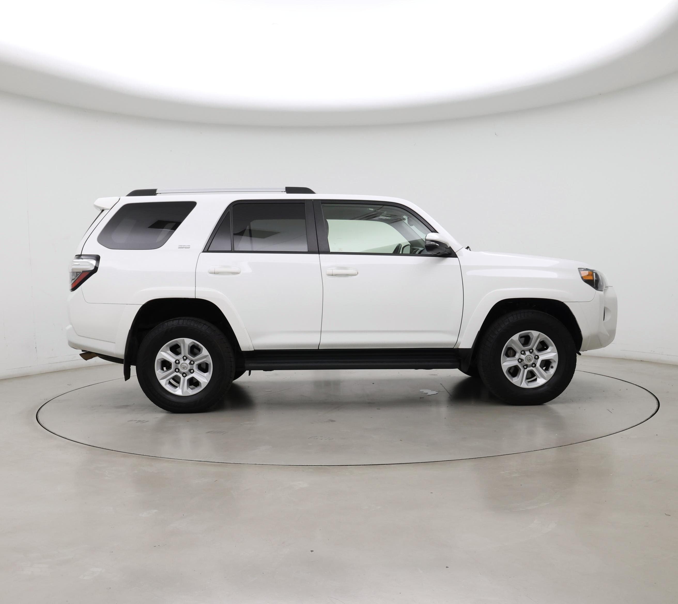 Thumbnail: 2020 Toyota 4Runner - 7