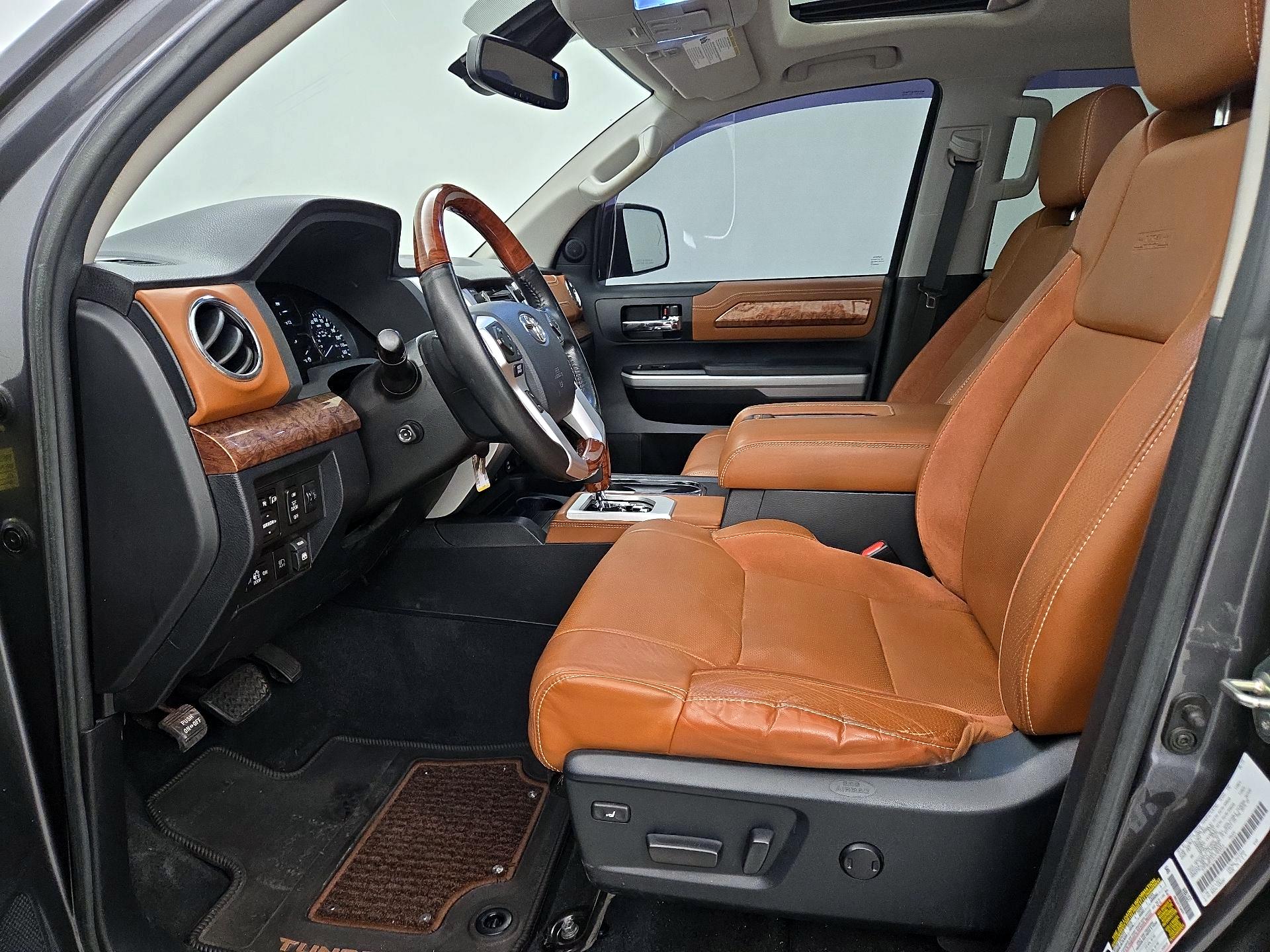 Thumbnail: 2018 Toyota Tundra - 11