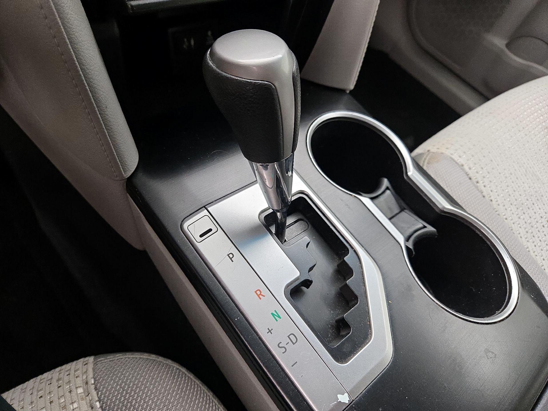Thumbnail: 2014 Toyota Camry - 17