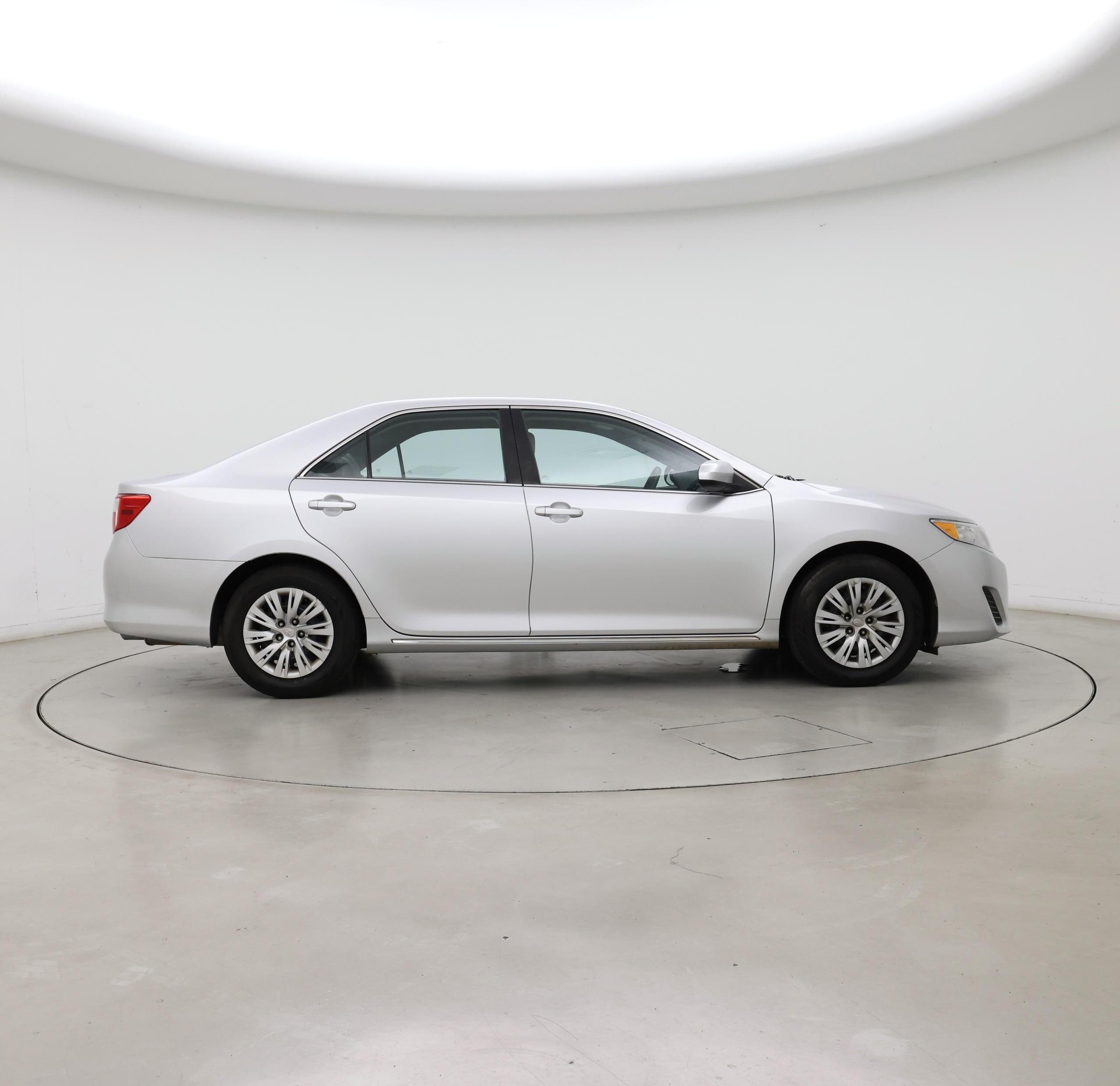 Thumbnail: 2014 Toyota Camry - 7