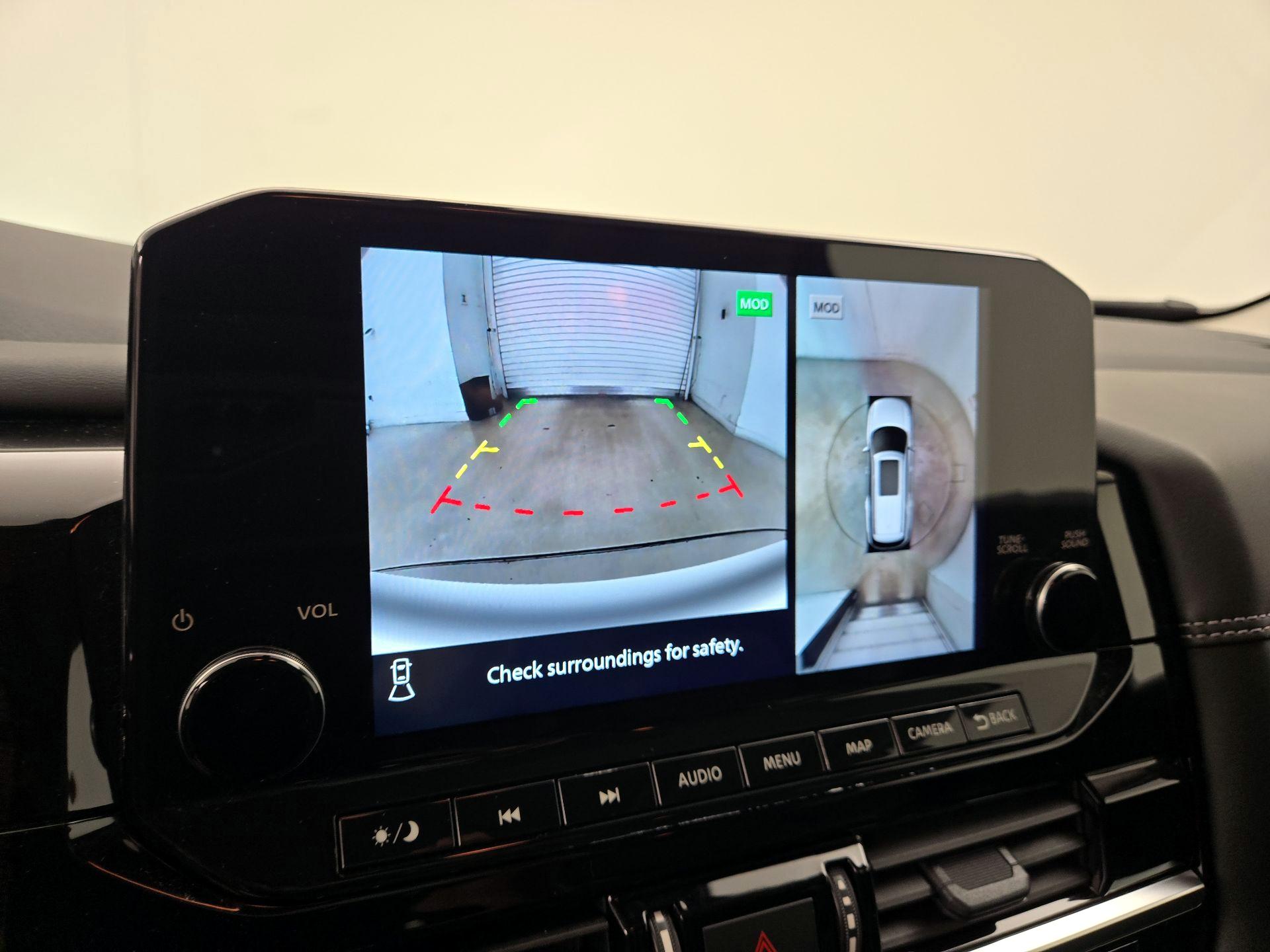 Thumbnail: 2024 Nissan Pathfinder - 15