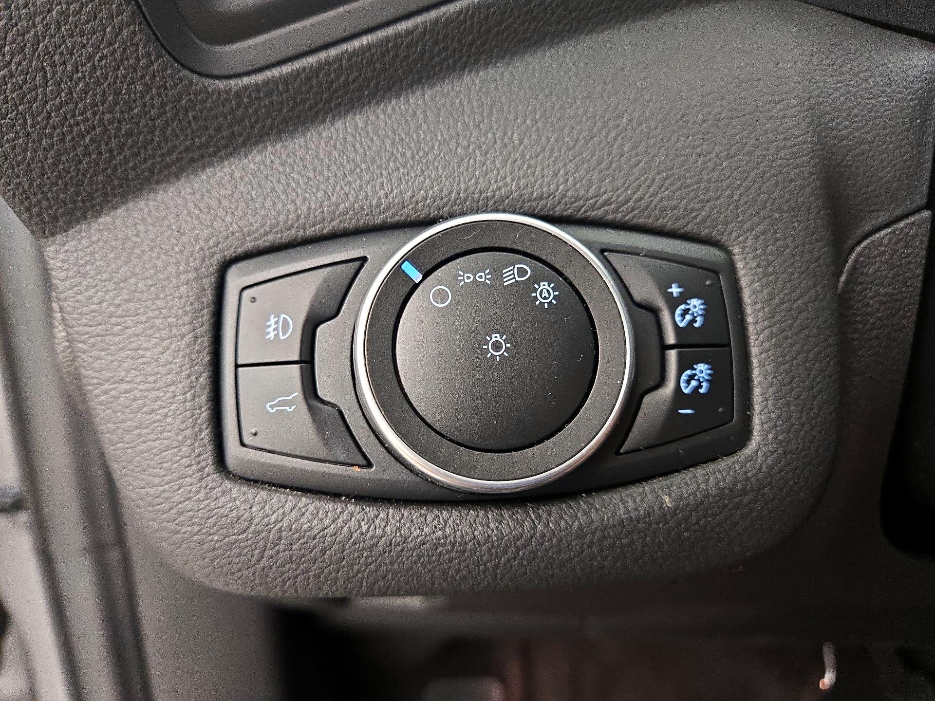 Thumbnail: 2017 Ford Escape - 13