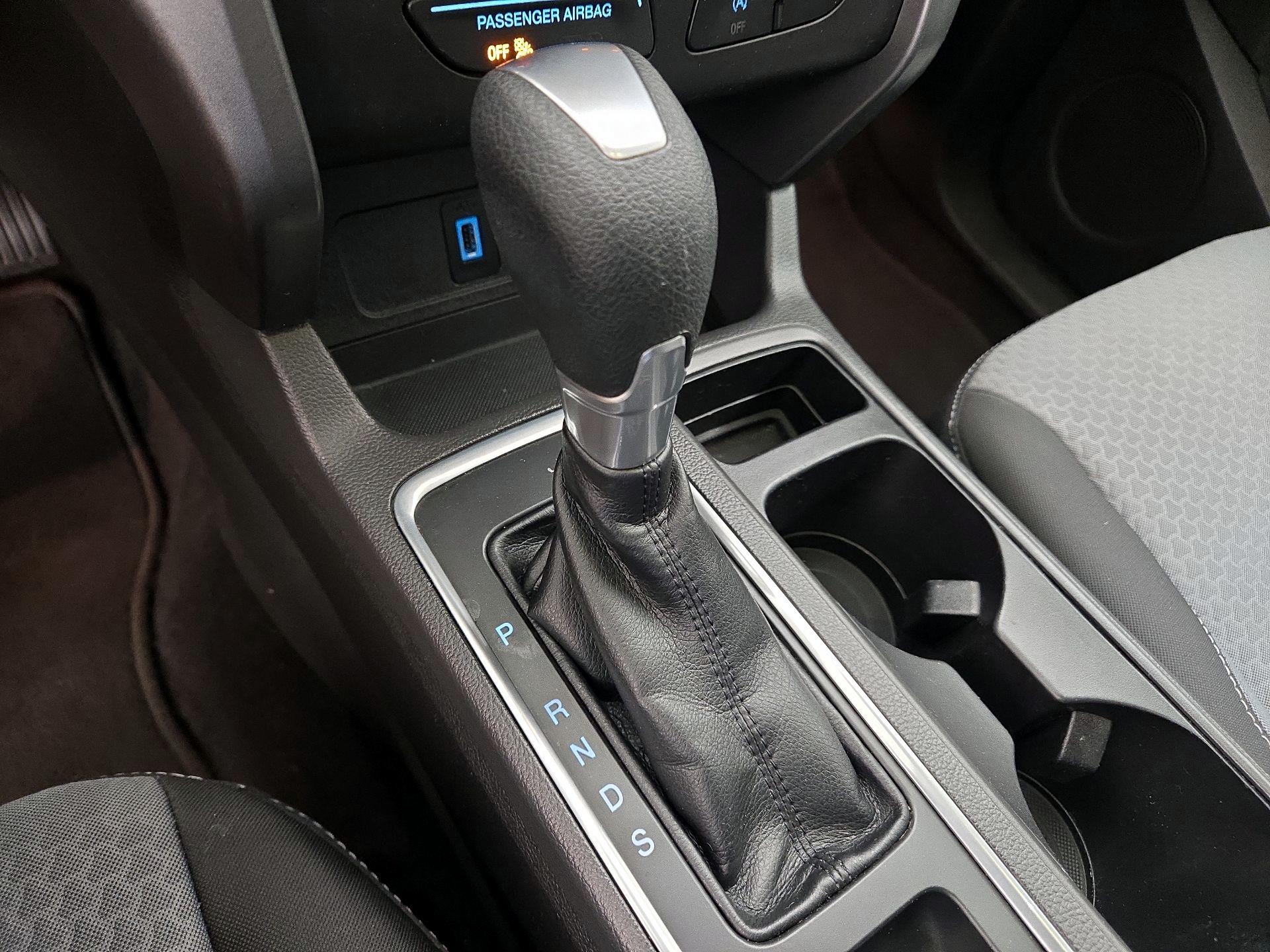 Thumbnail: 2017 Ford Escape - 17
