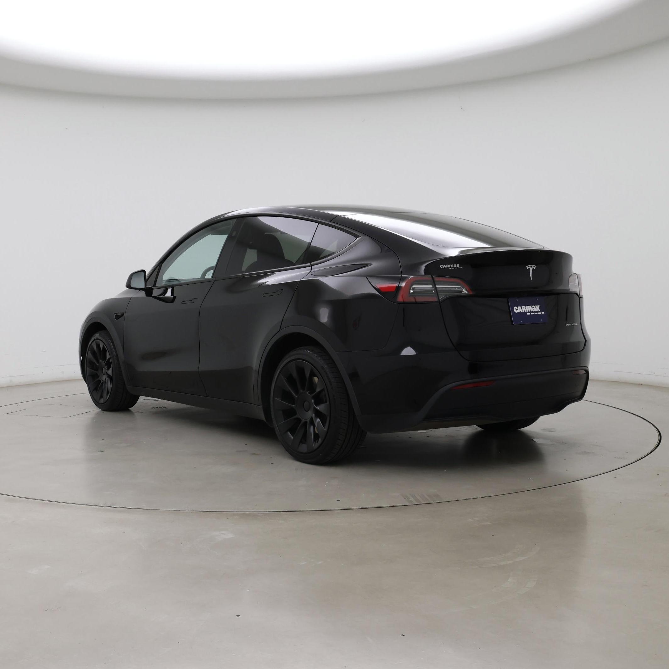 Thumbnail: 2023 Tesla Model Y - 2