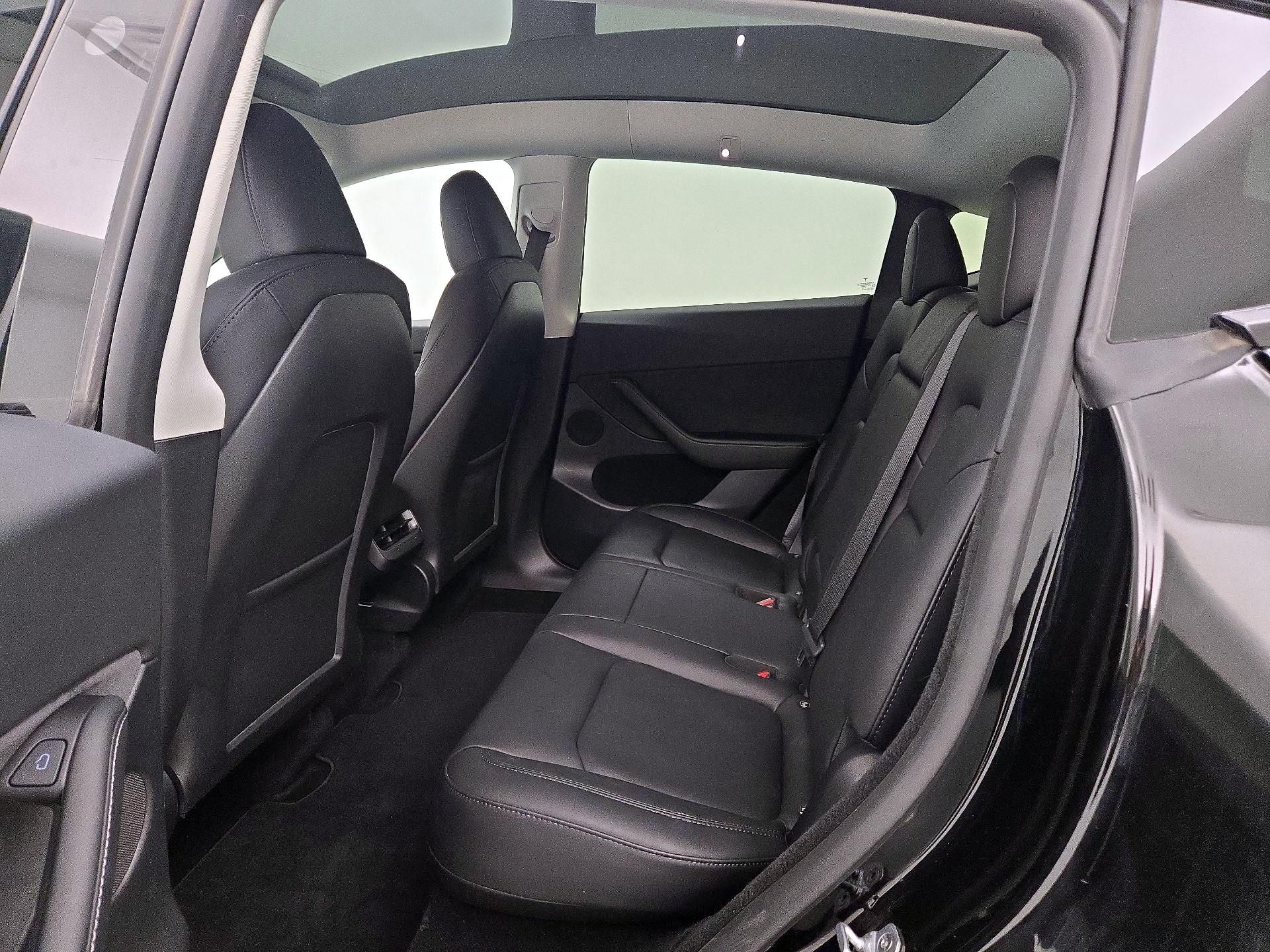 Thumbnail: 2023 Tesla Model Y - 19