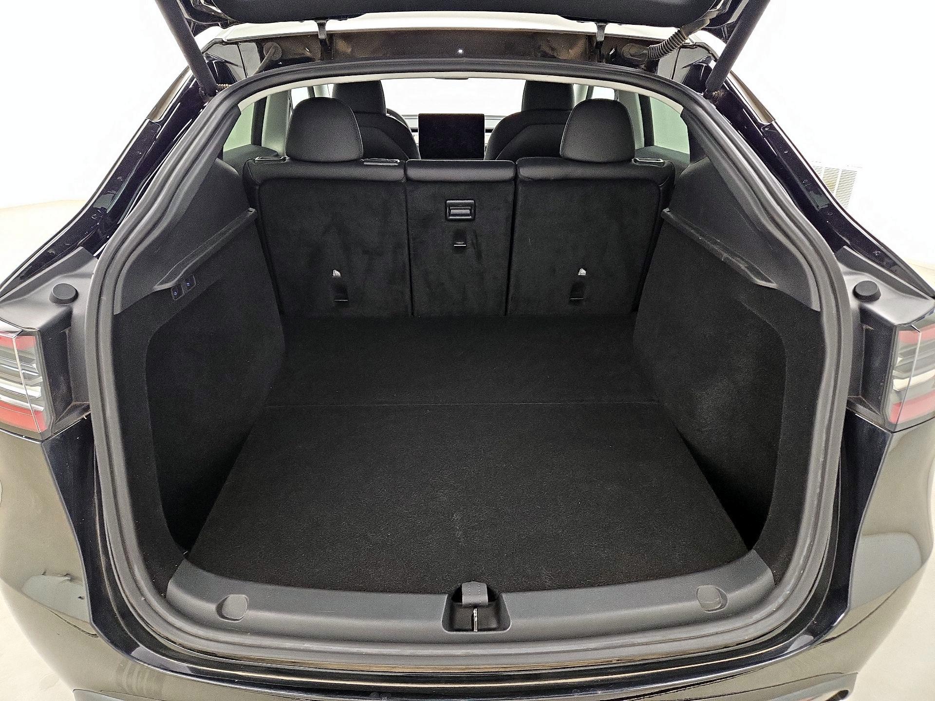 Thumbnail: 2023 Tesla Model Y - 20