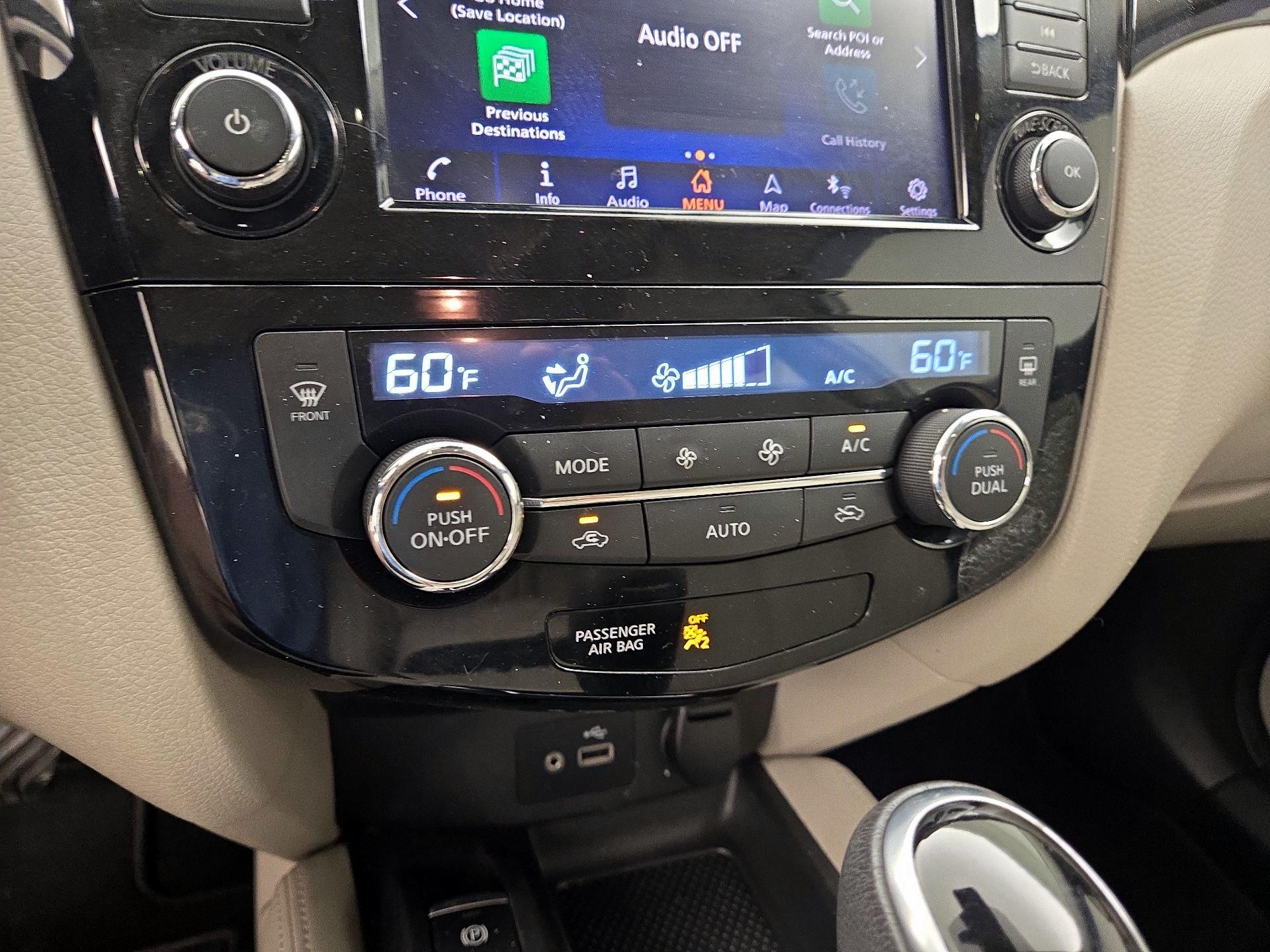 Thumbnail: 2019 Nissan Rogue Sport - 17